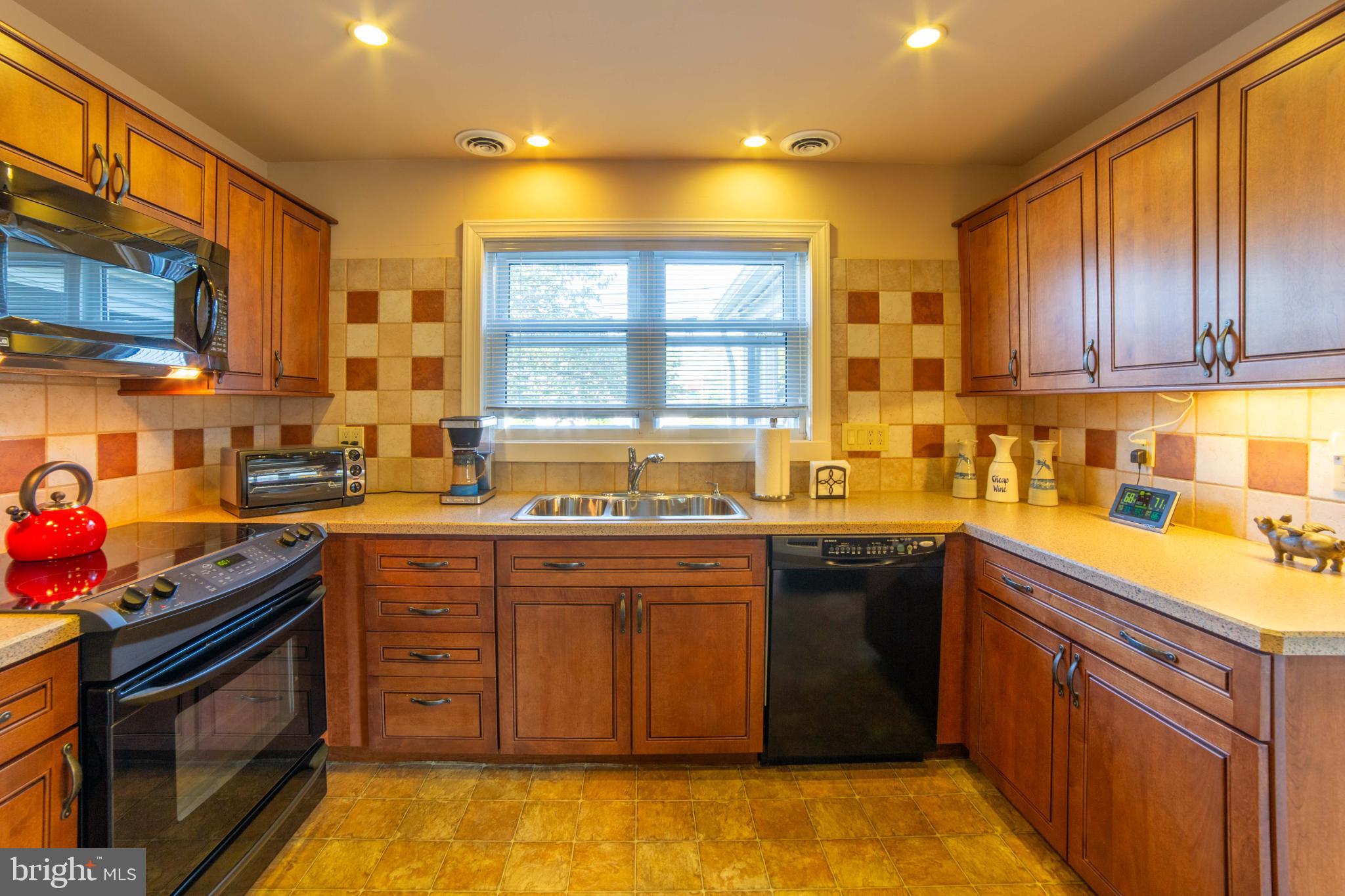 1800 S BURNT MILL ROAD