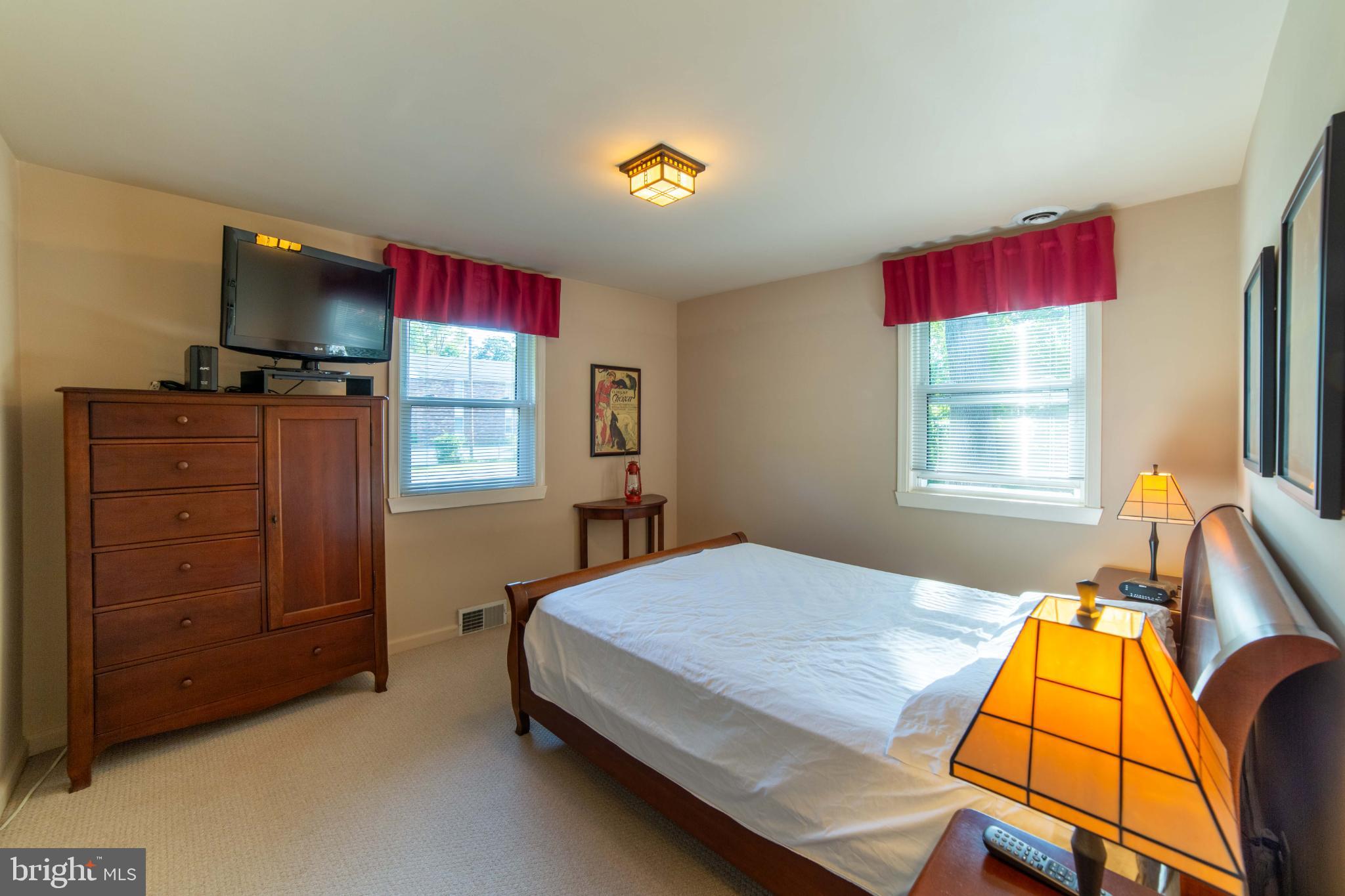 1800 S BURNT MILL ROAD