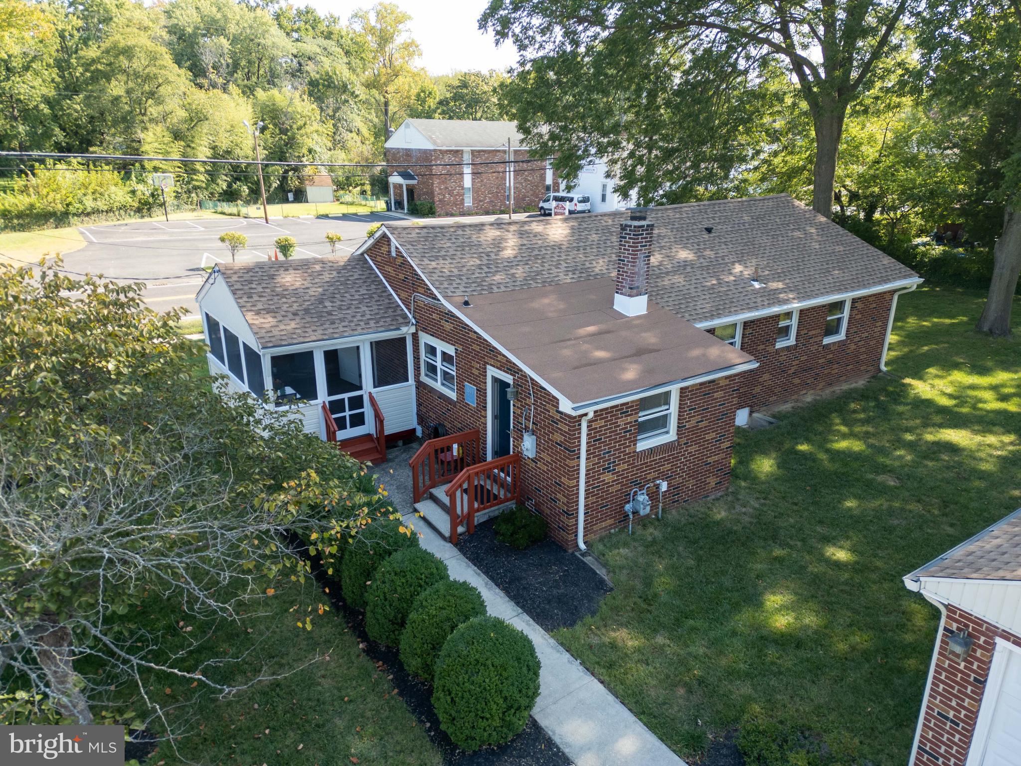 1800 S BURNT MILL ROAD