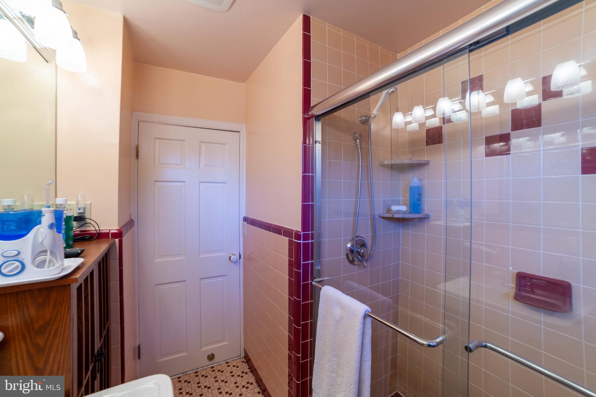 1800 S BURNT MILL ROAD