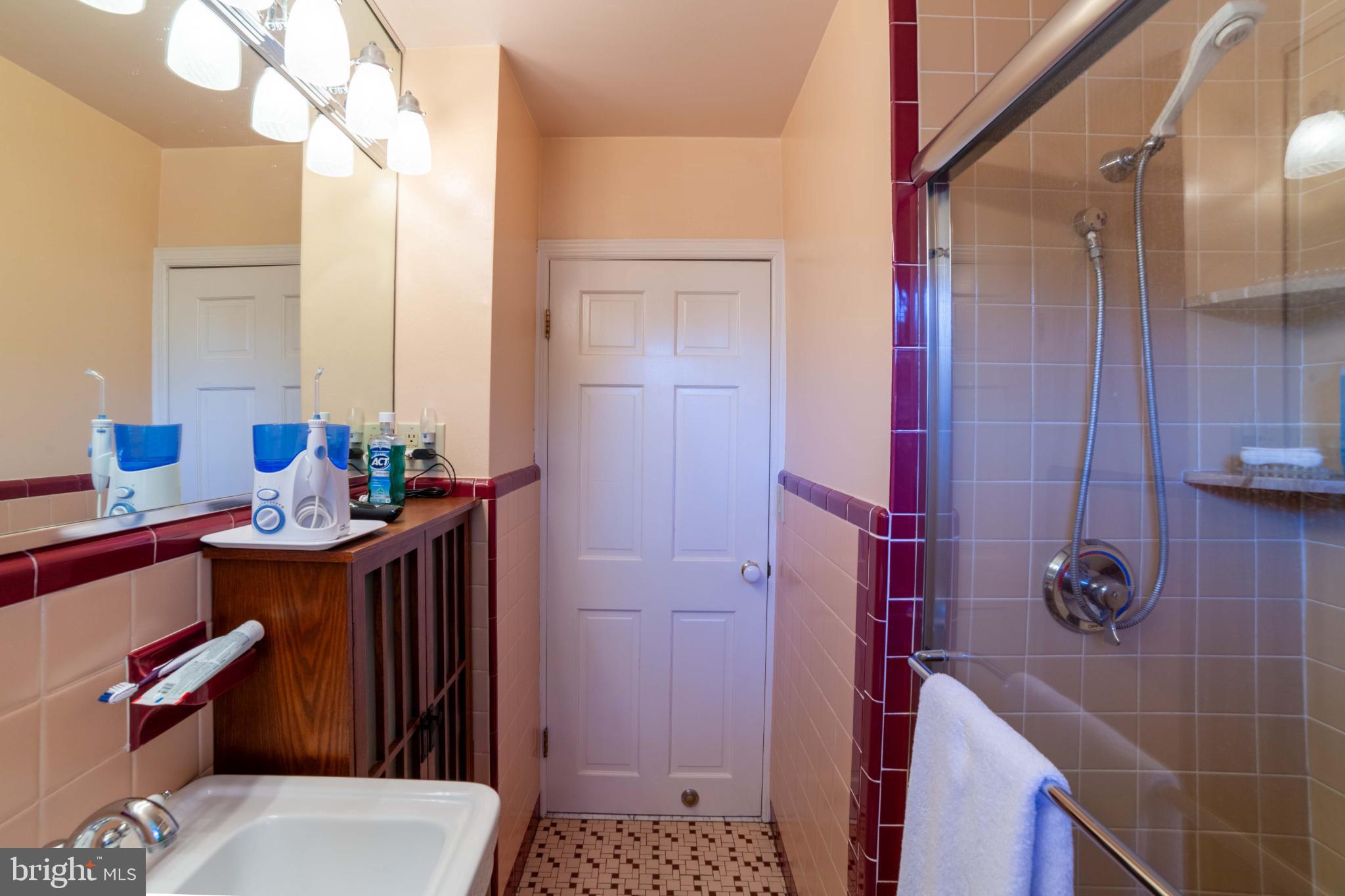 1800 S BURNT MILL ROAD