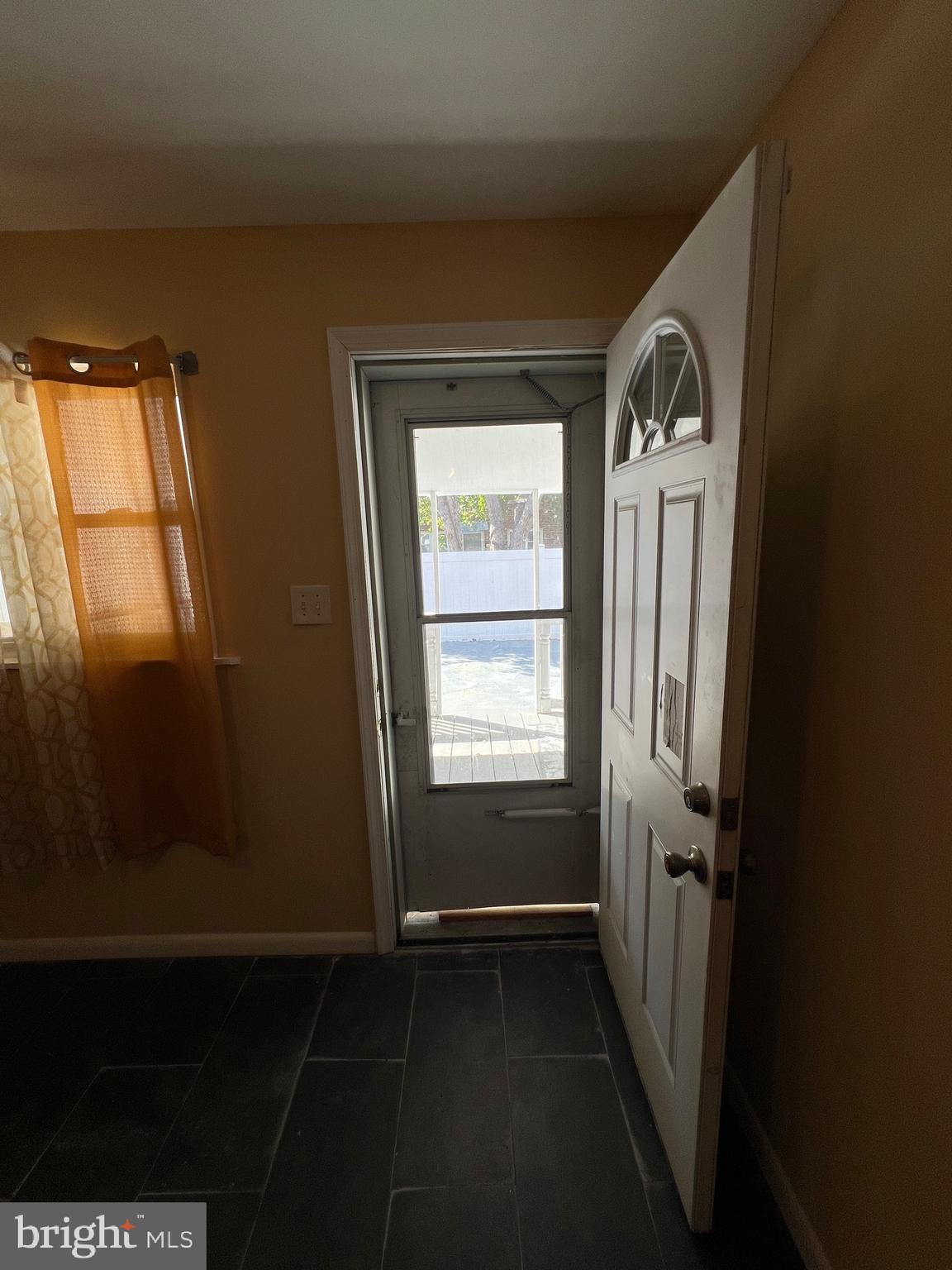 2435 WAINWRIGHT STREET