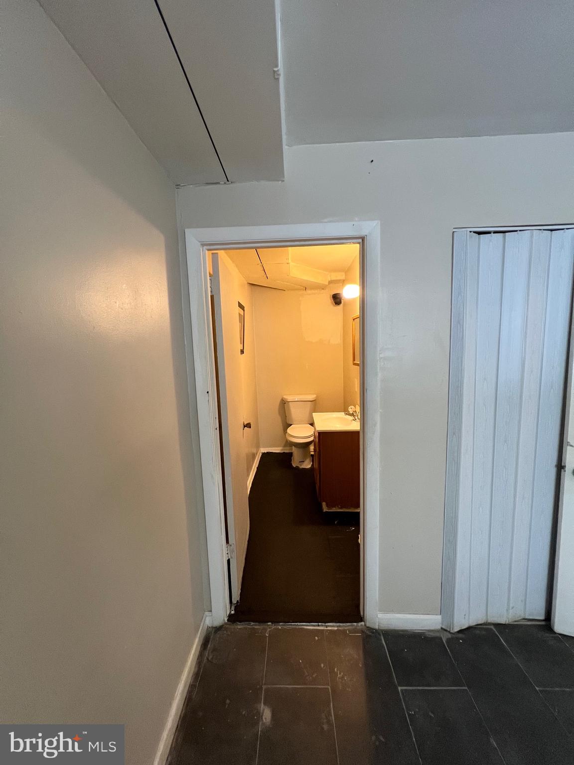 2435 WAINWRIGHT STREET