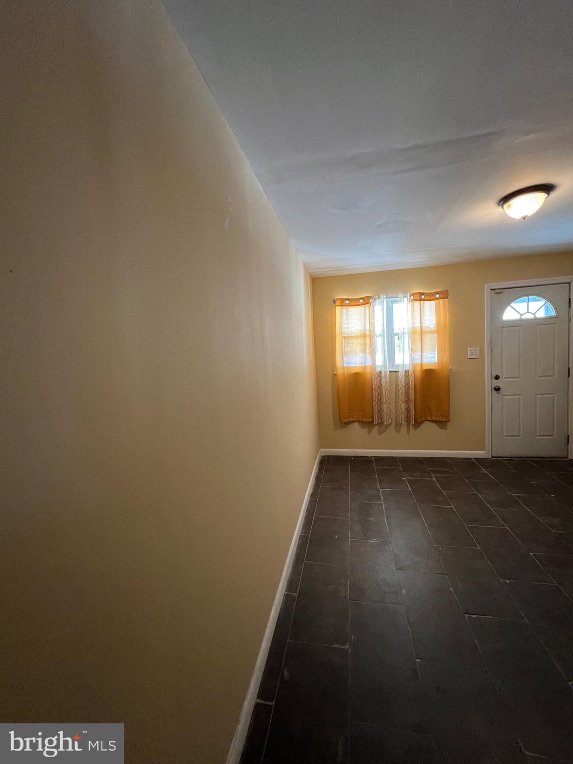 2435 WAINWRIGHT STREET