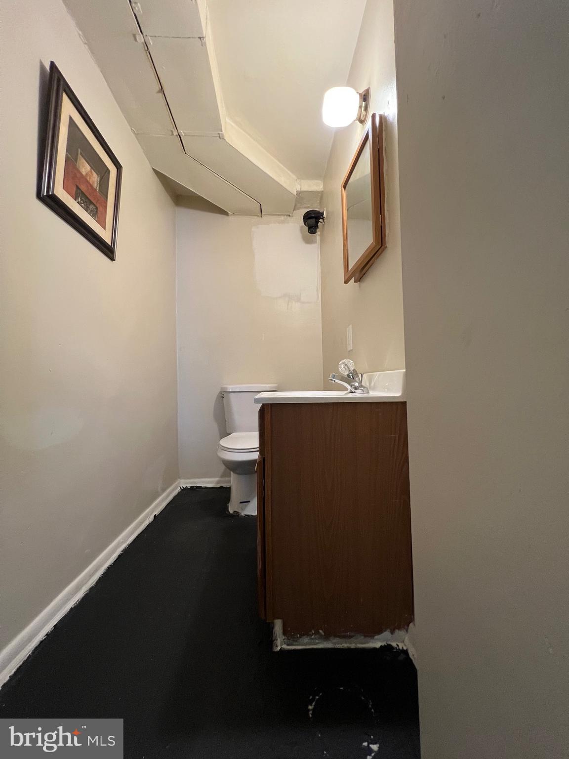 2435 WAINWRIGHT STREET