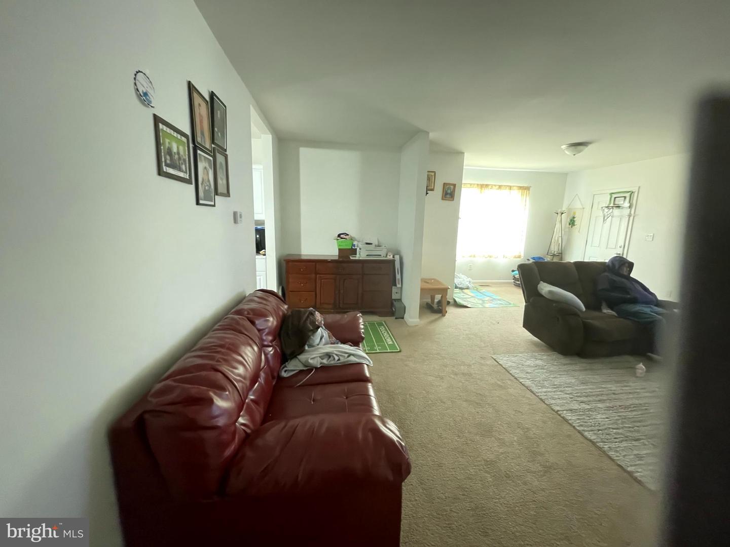 1109 N Main St
