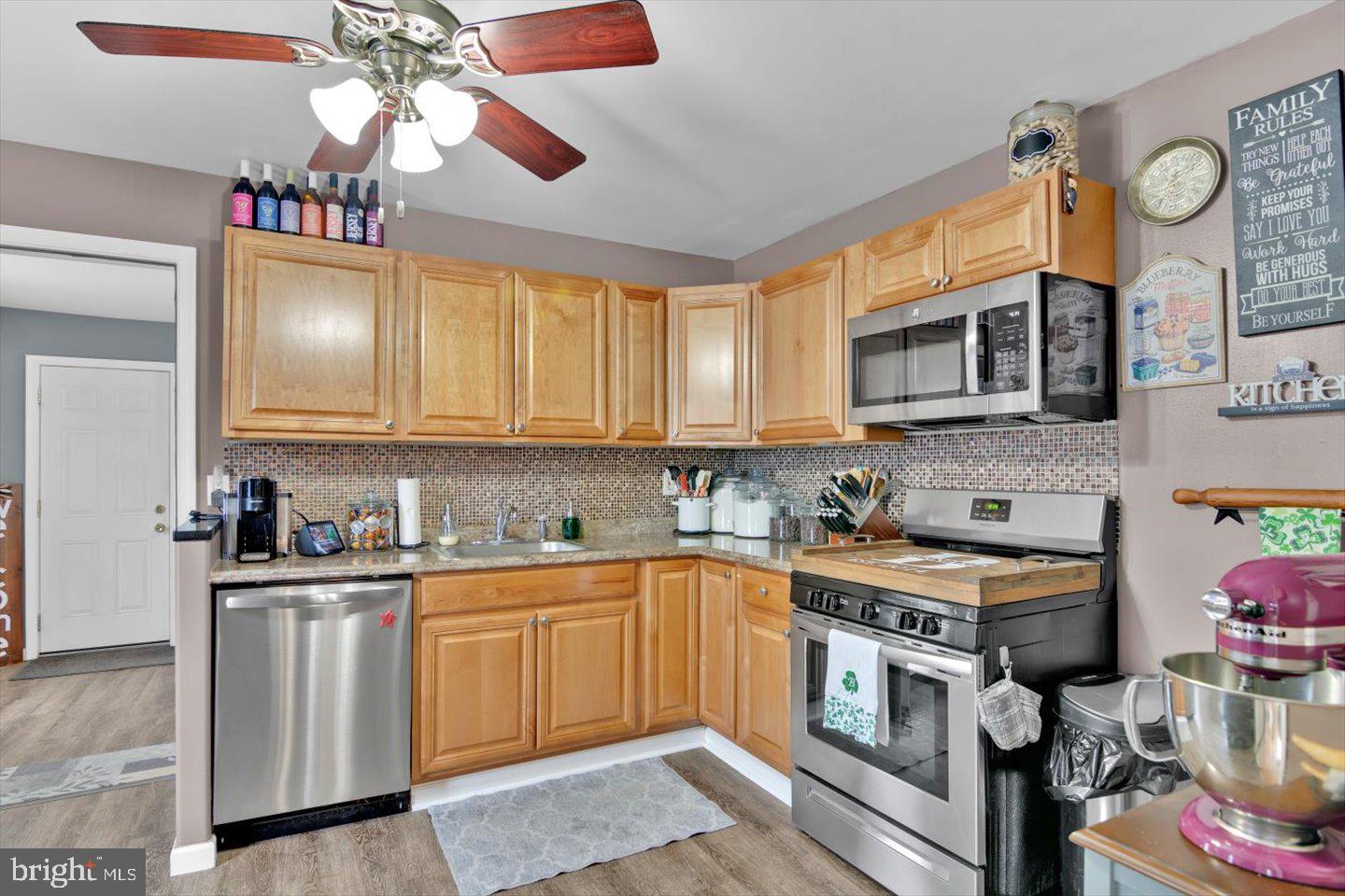 1111 Delsea Dr