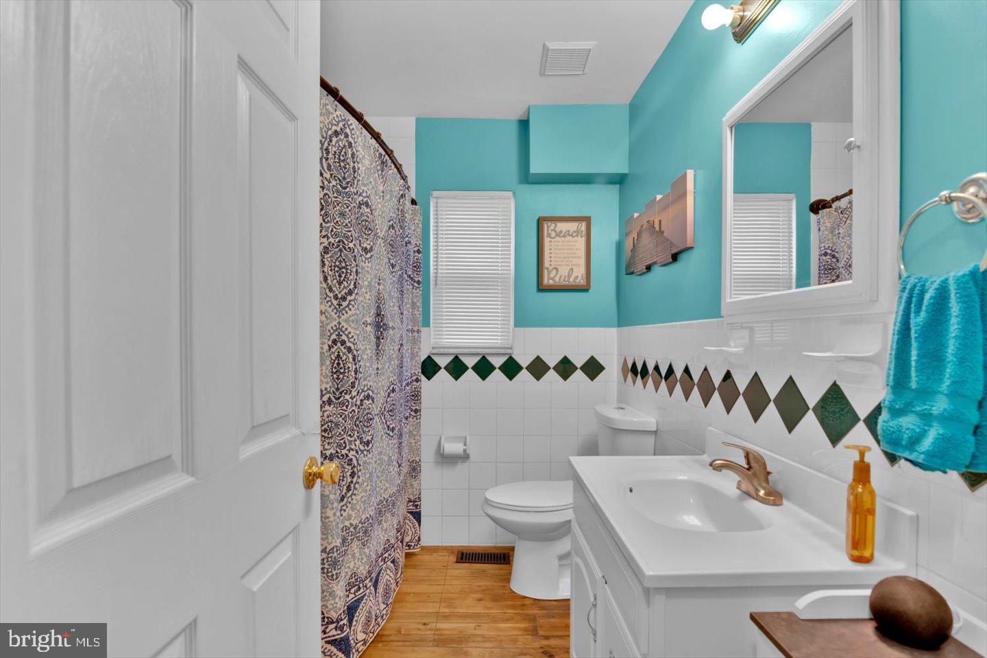 1111 Delsea Dr