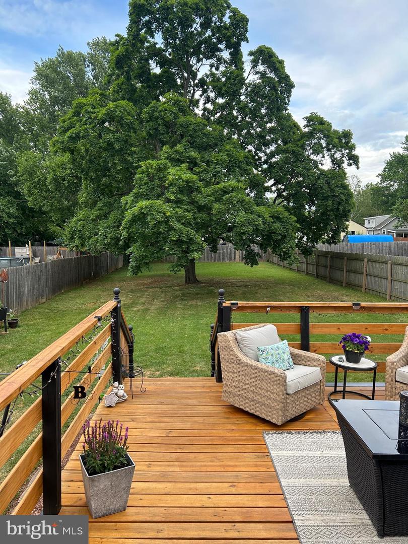 1111 Delsea Dr