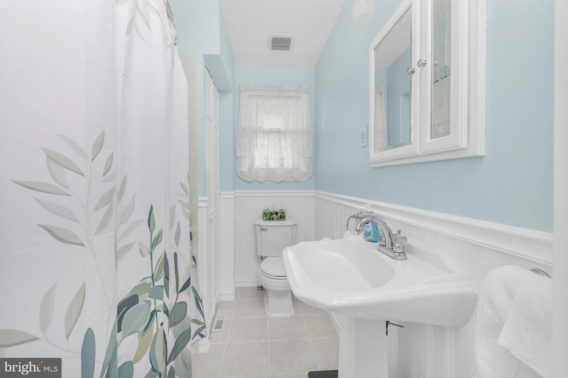 138 N FERNWOOD AVENUE