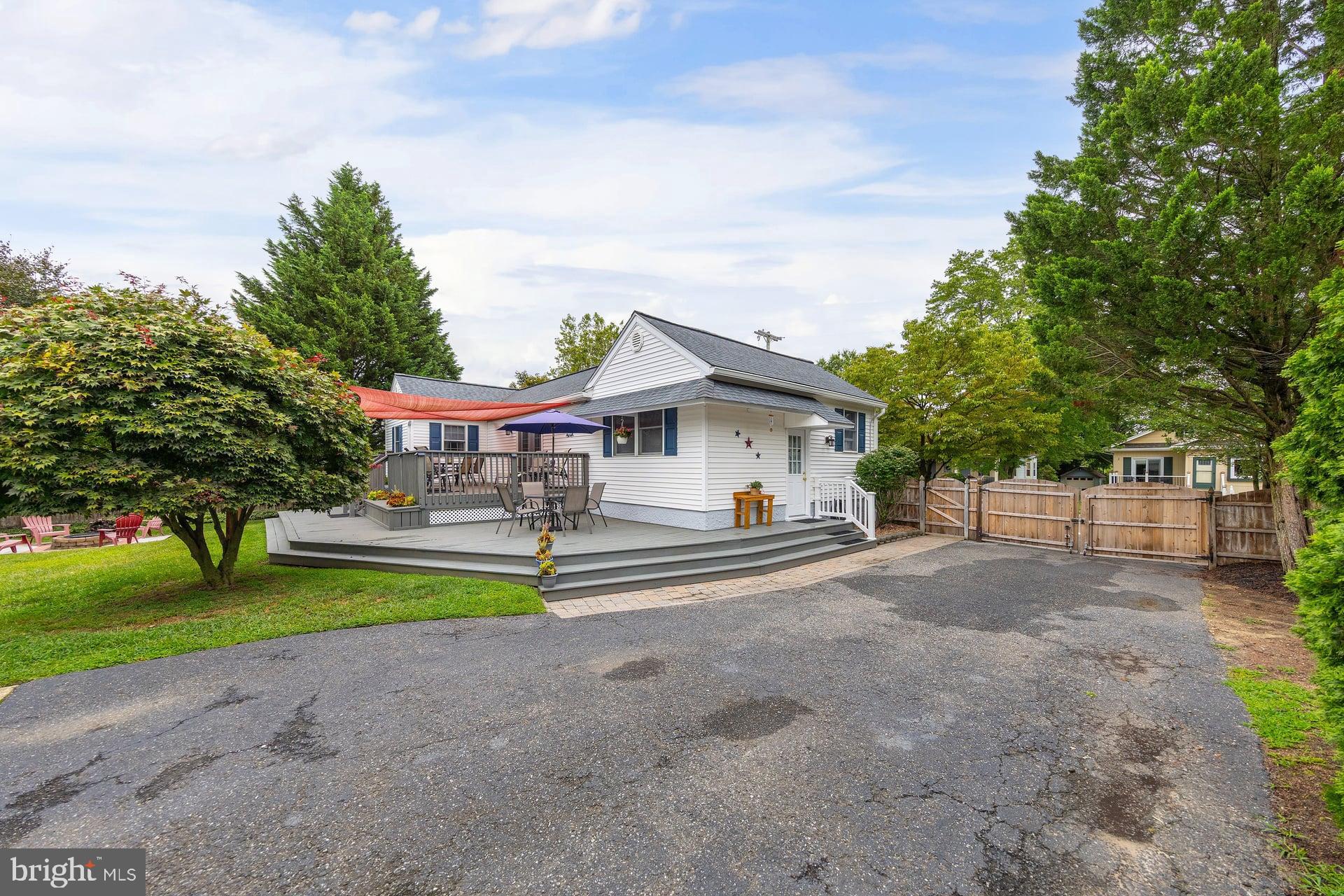 138 N FERNWOOD AVENUE