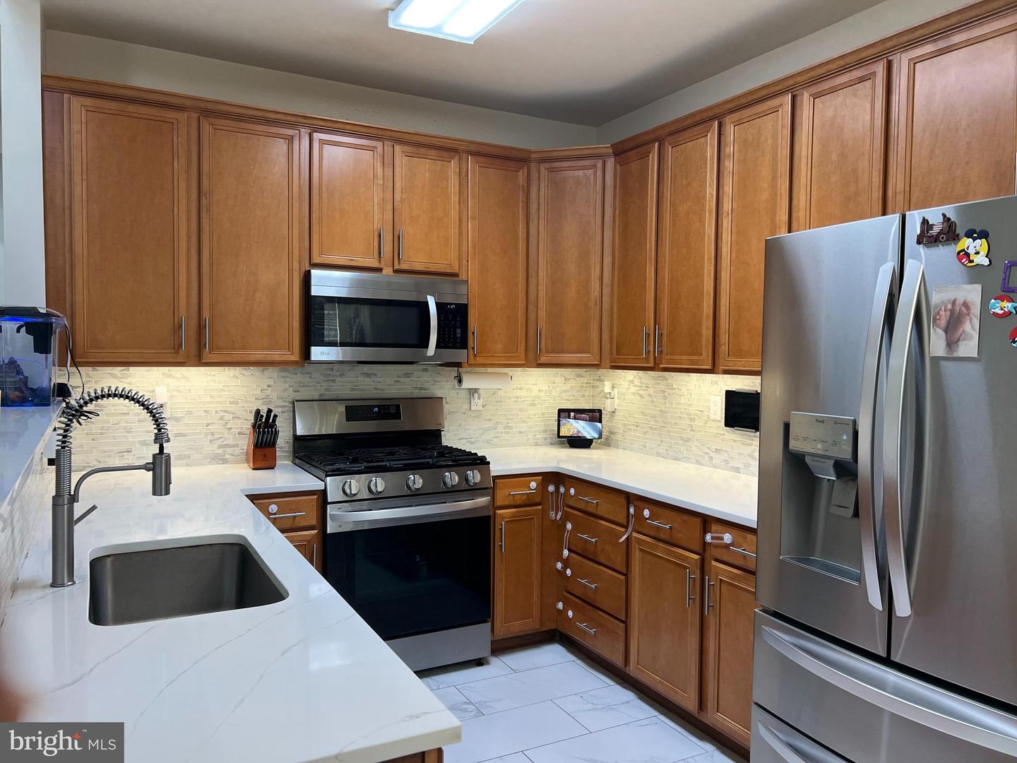 57 SANDSTONE RD