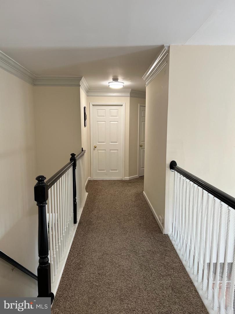 57 SANDSTONE RD