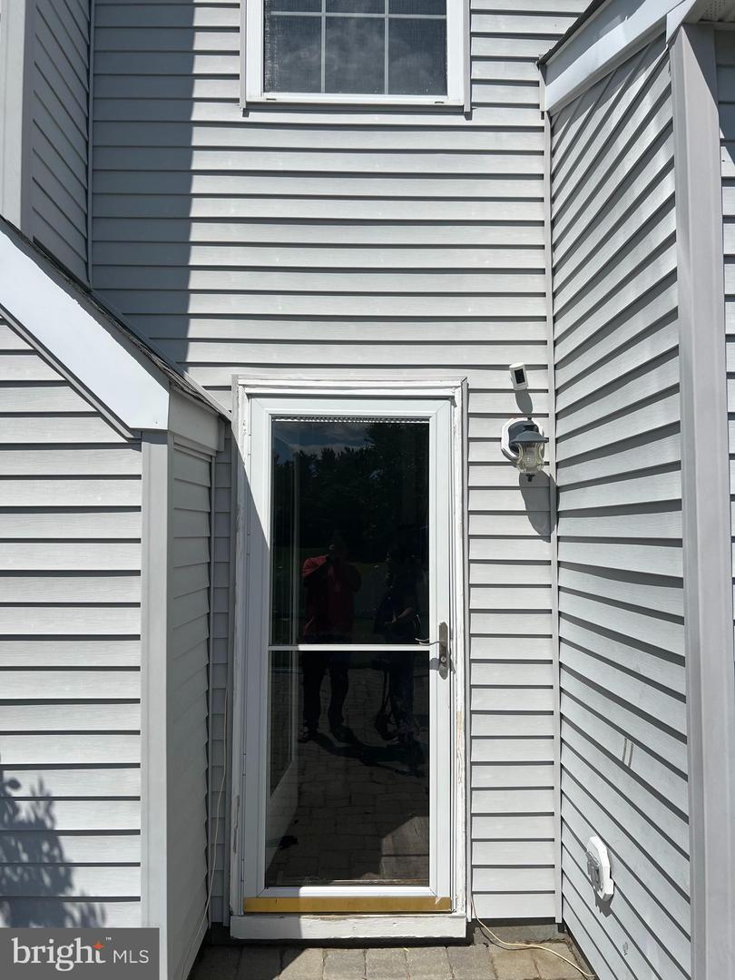 57 SANDSTONE RD