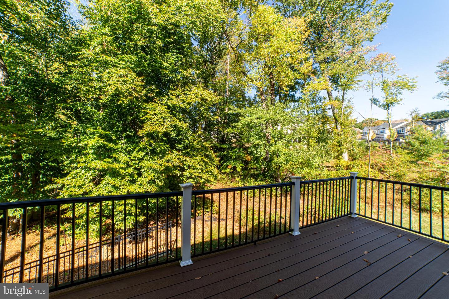 237 W Ponds Edge Dr