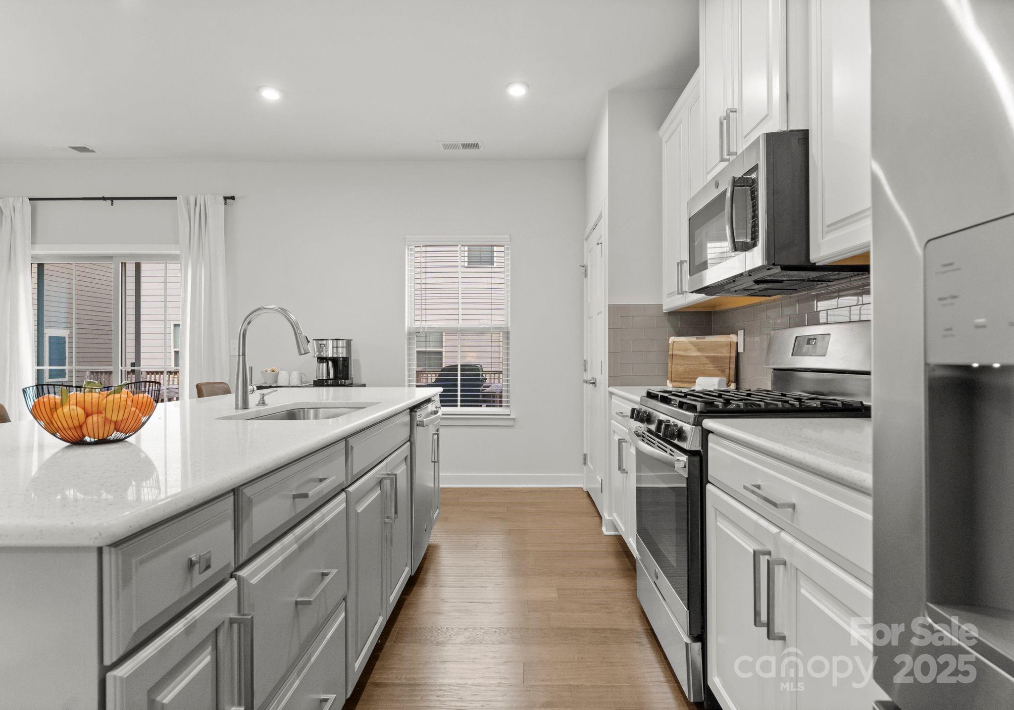 2037 Birchside Drive