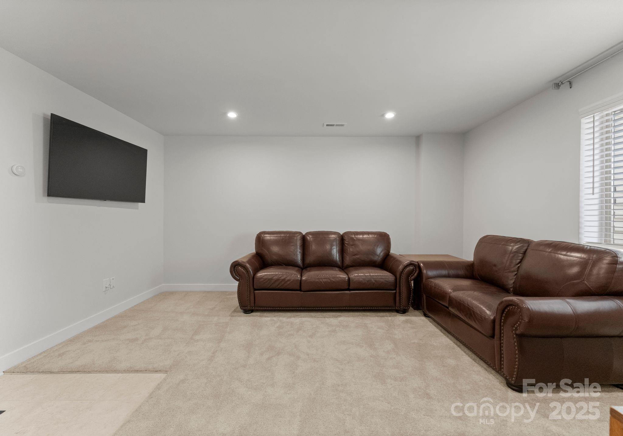 2037 Birchside Drive