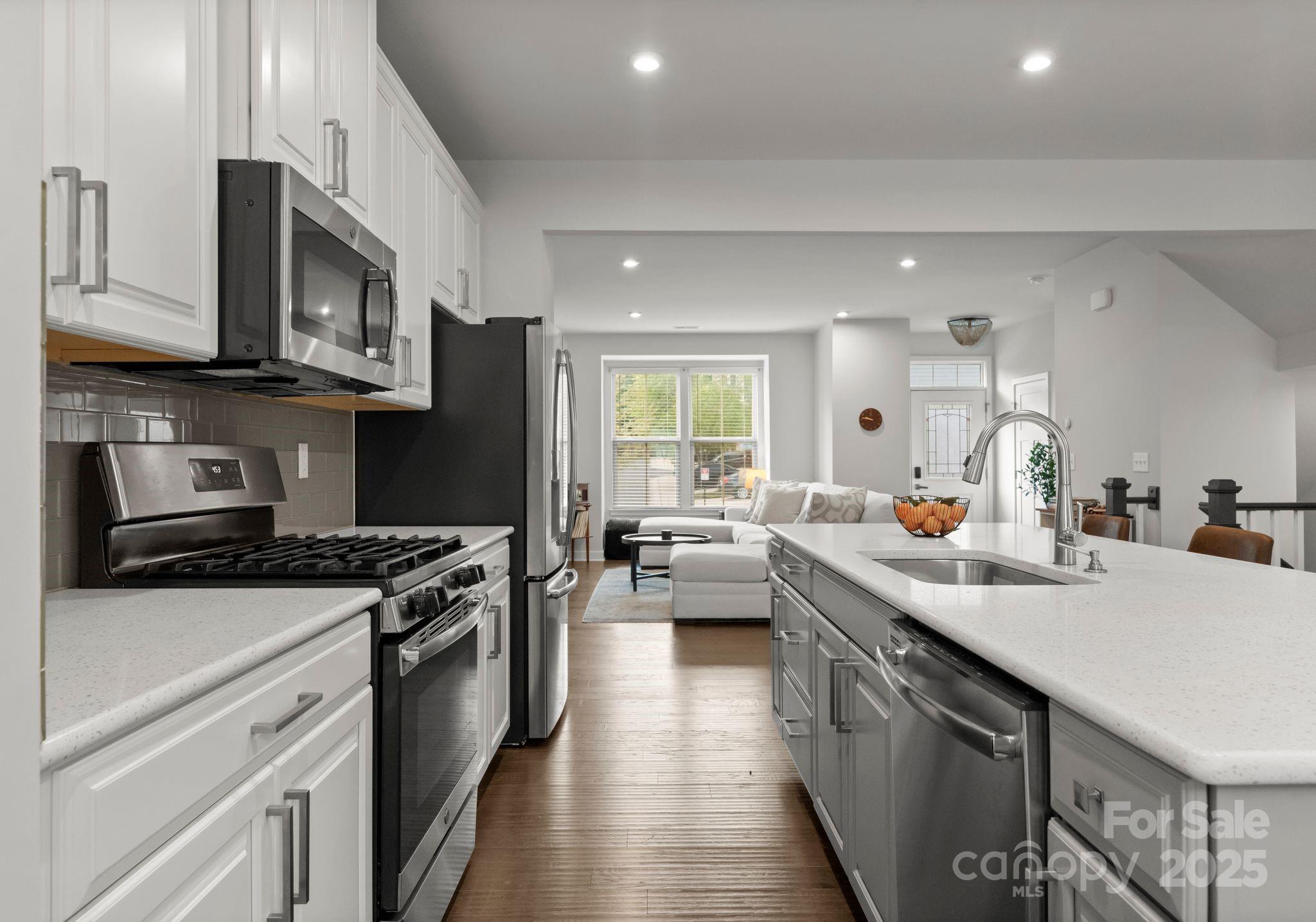 2037 Birchside Drive