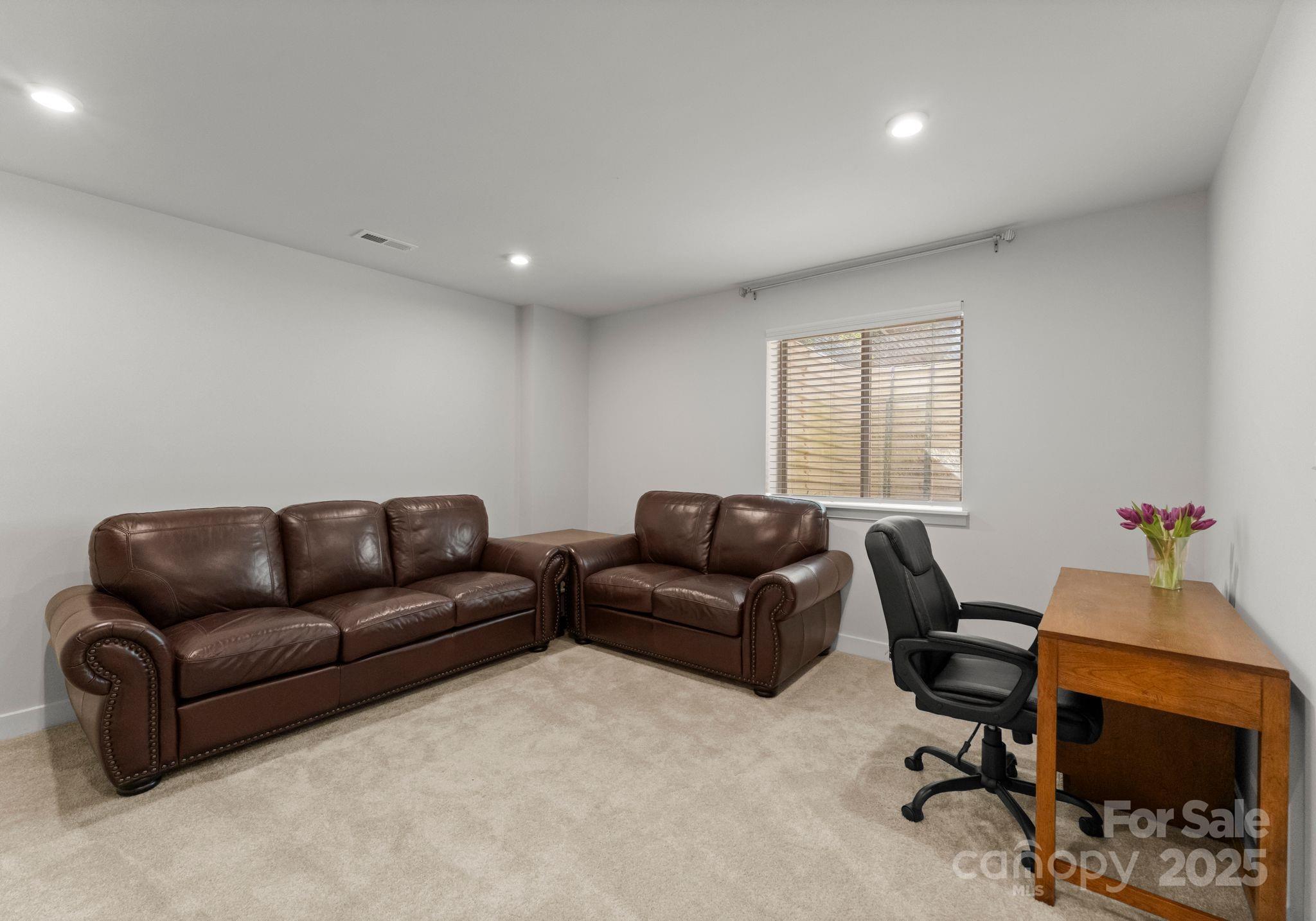 2037 Birchside Drive