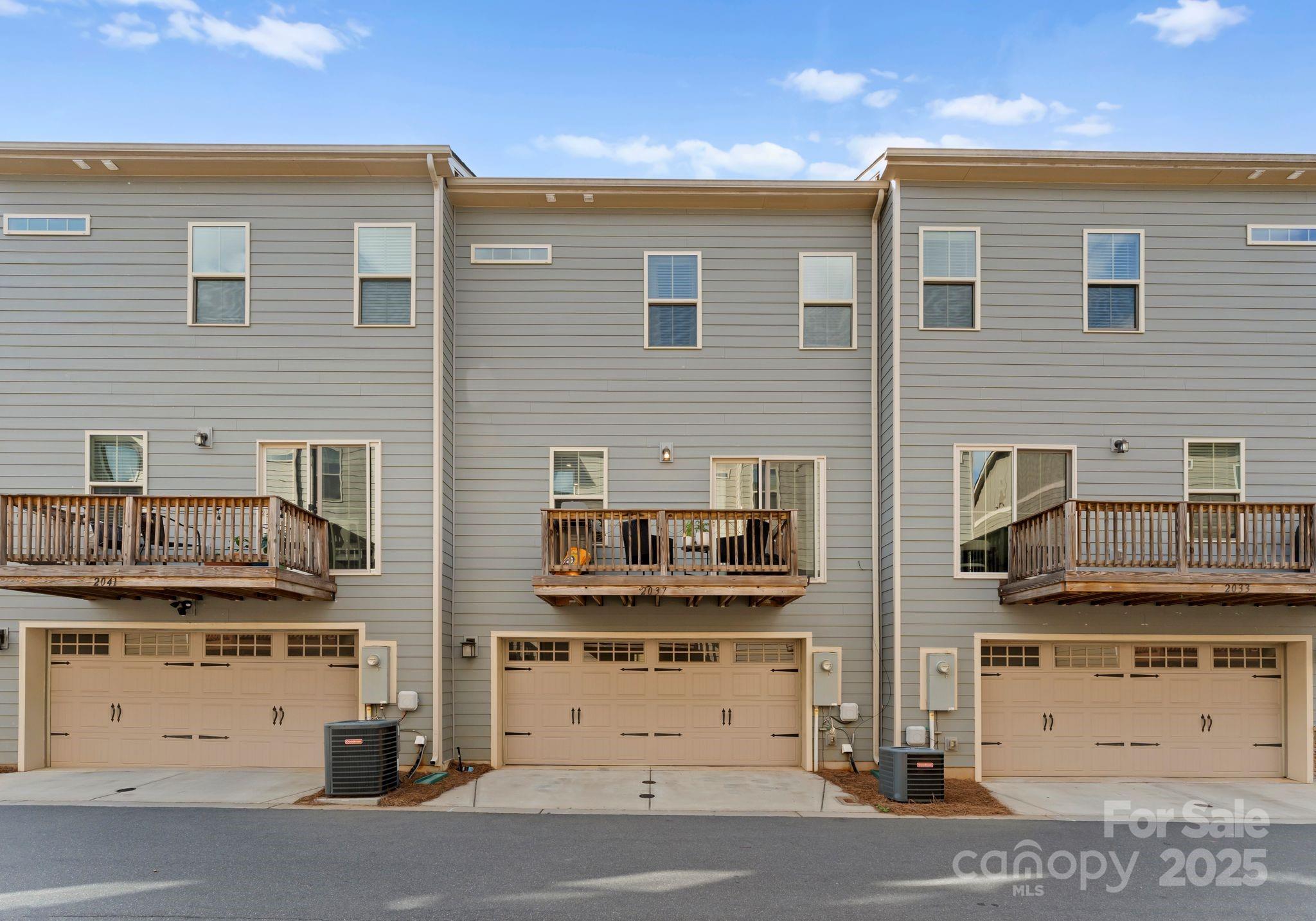 2037 Birchside Drive