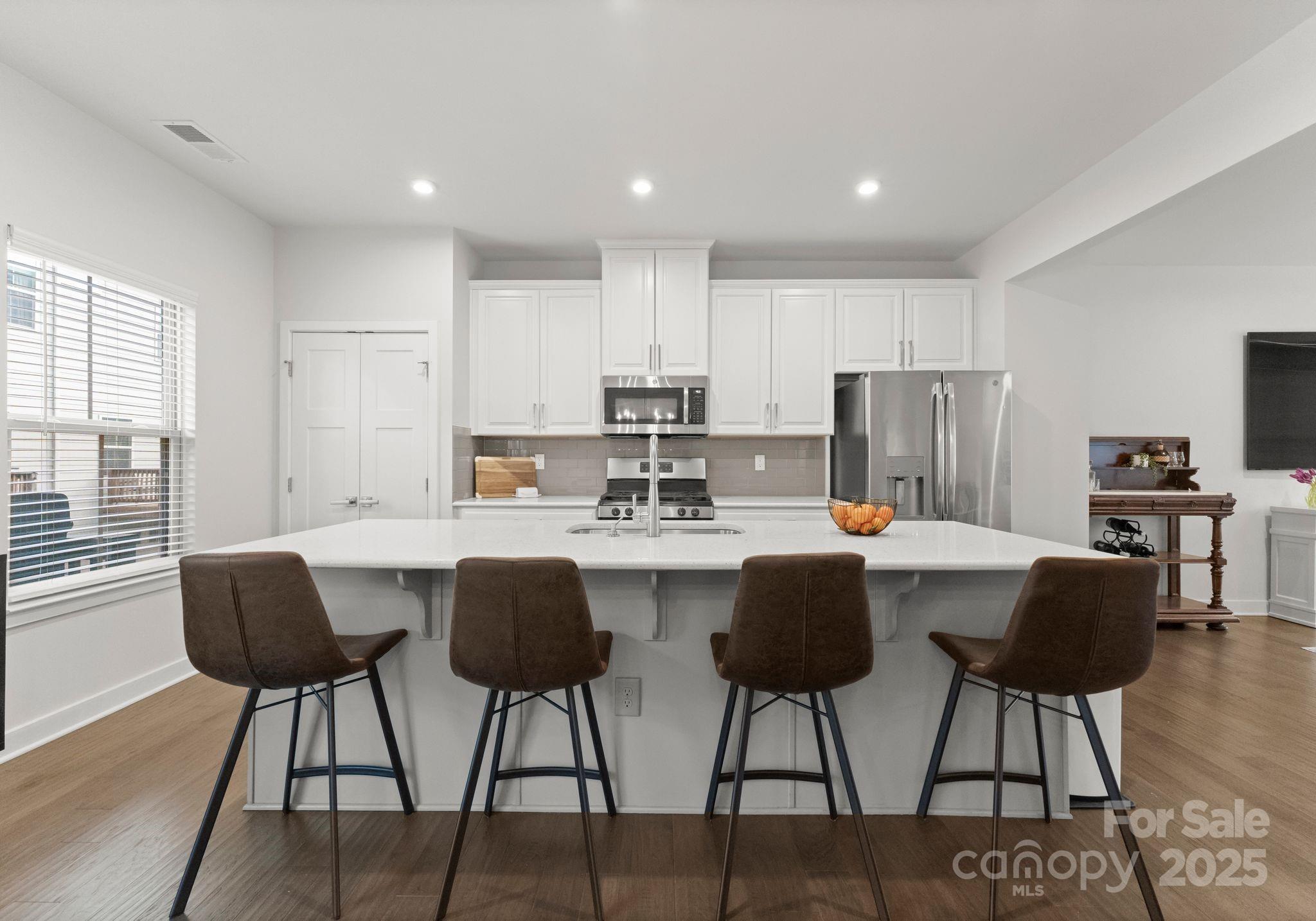 2037 Birchside Drive