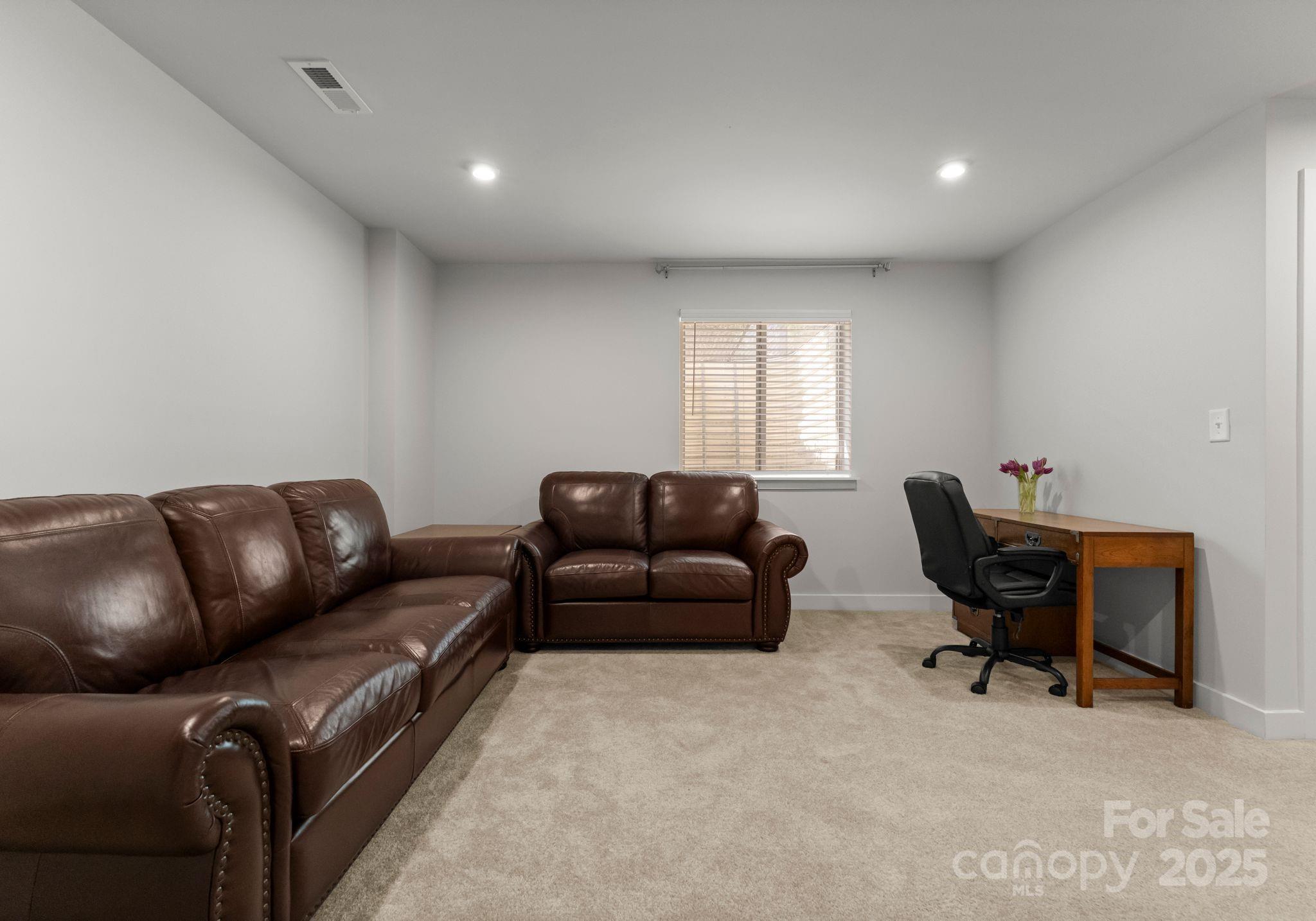 2037 Birchside Drive