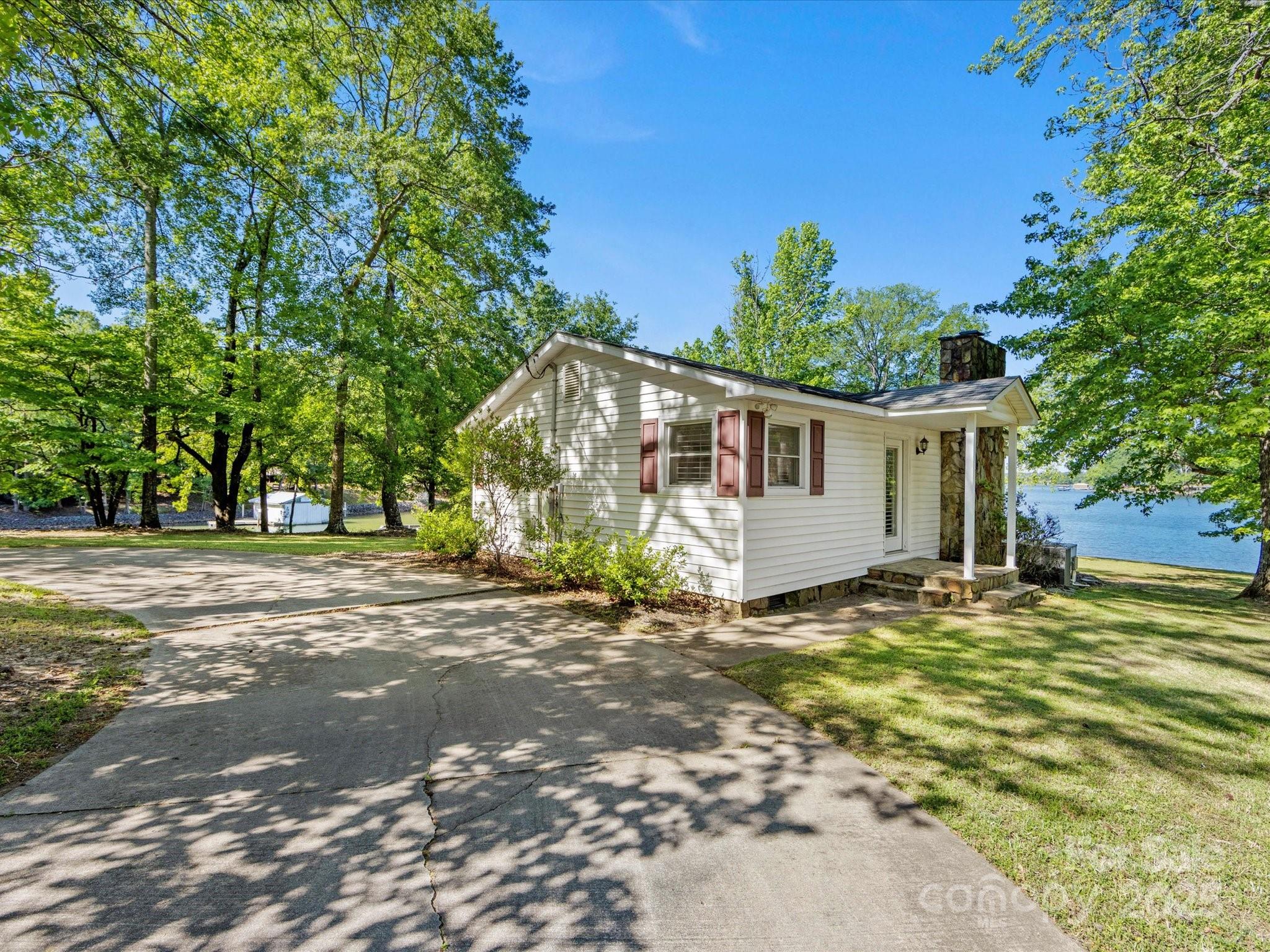 17835 Terryglass Lane