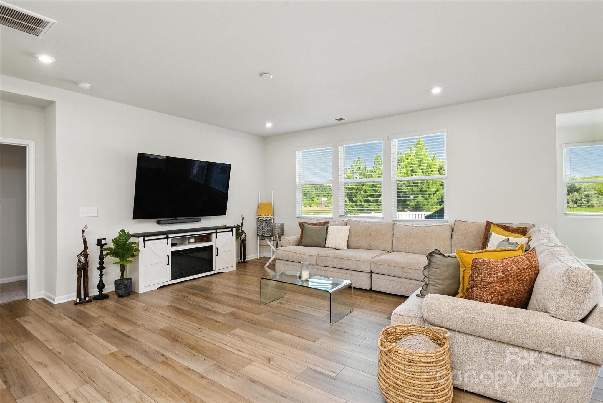 3304 Cheyney Park Drive