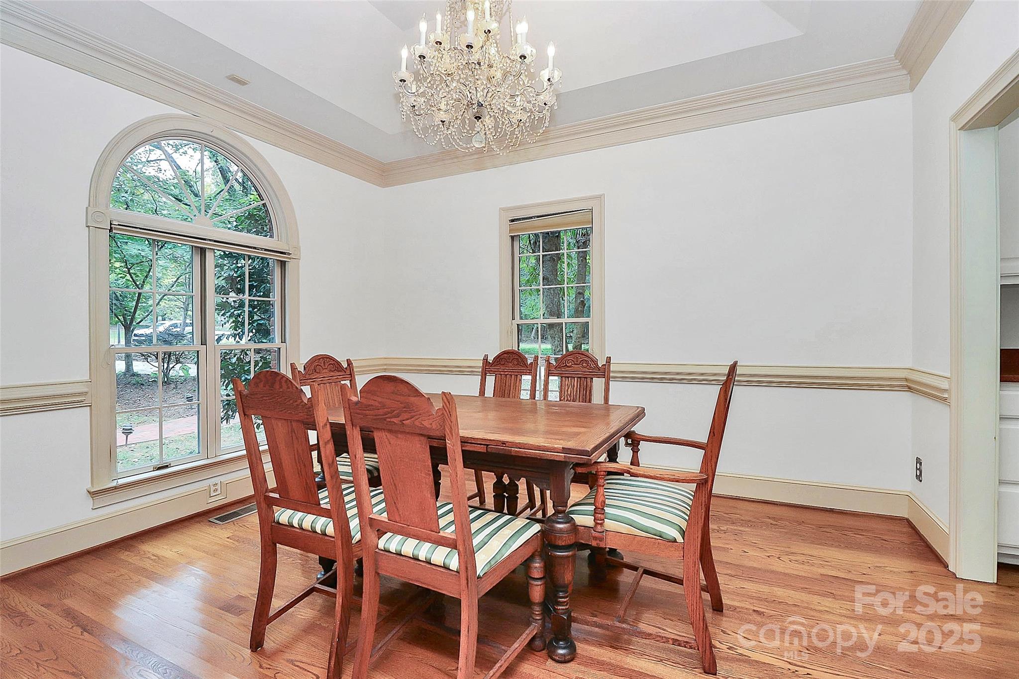 4121 Olde Roxbury Drive