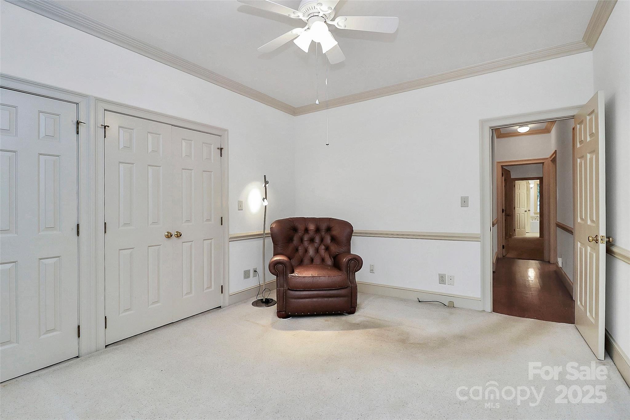 4121 Olde Roxbury Drive