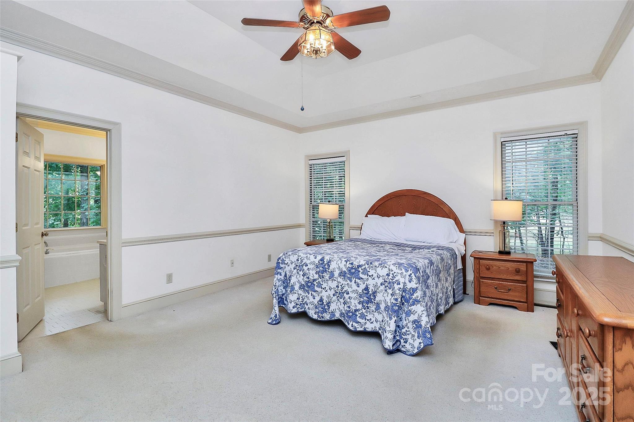 4121 Olde Roxbury Drive