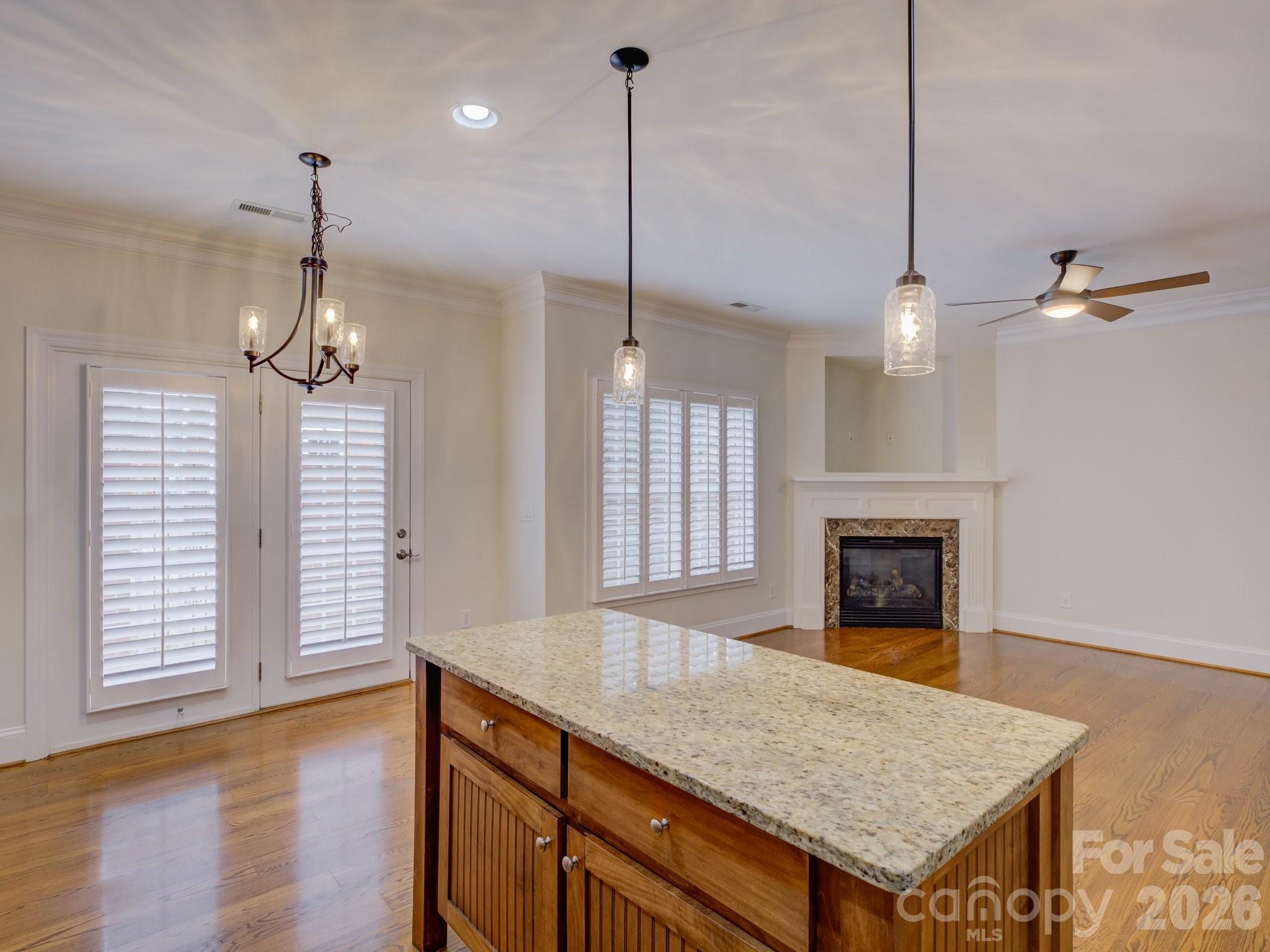 606 Crosswater Lane