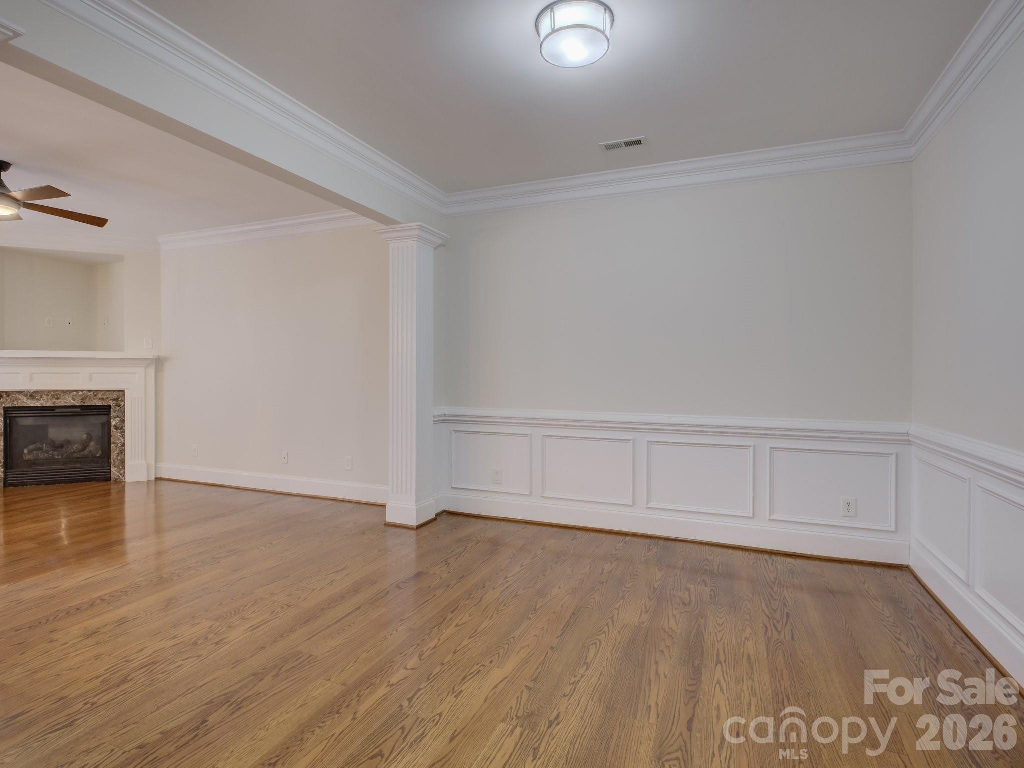 606 Crosswater Lane