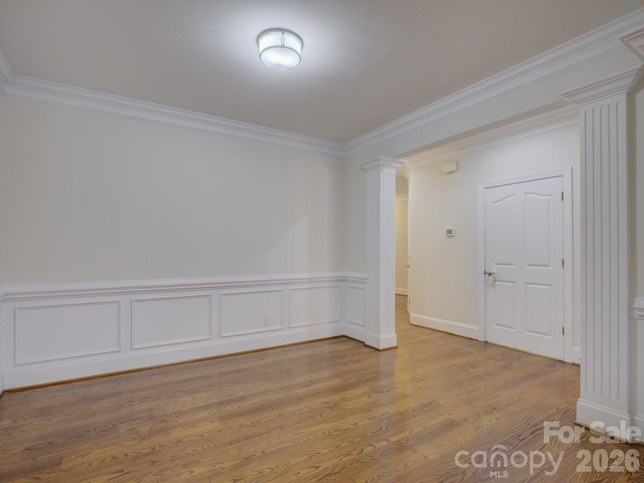 606 Crosswater Lane