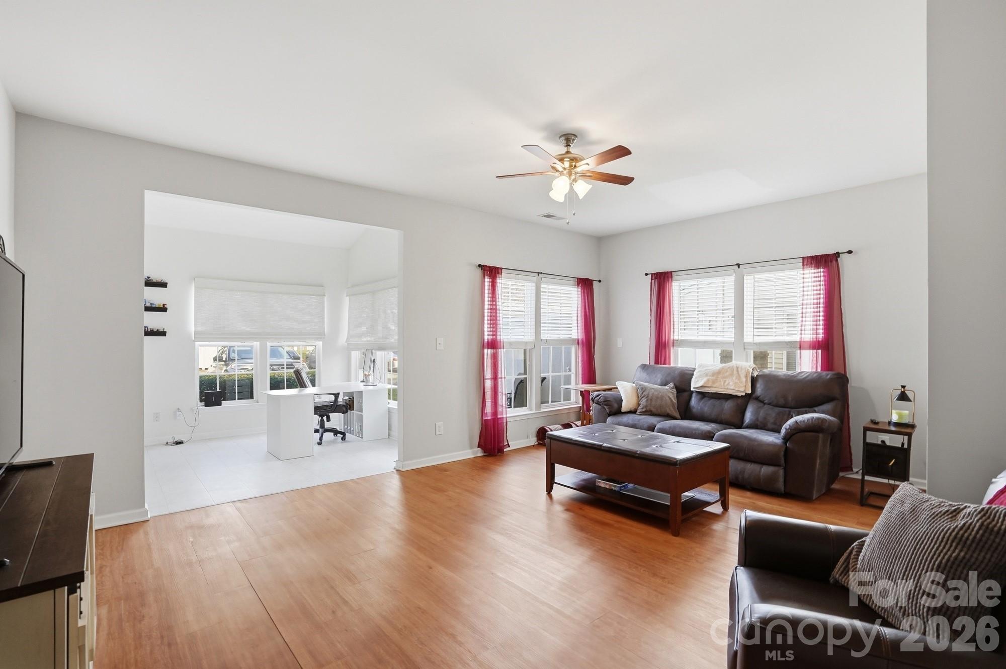 4723 Forestridge Commons Drive