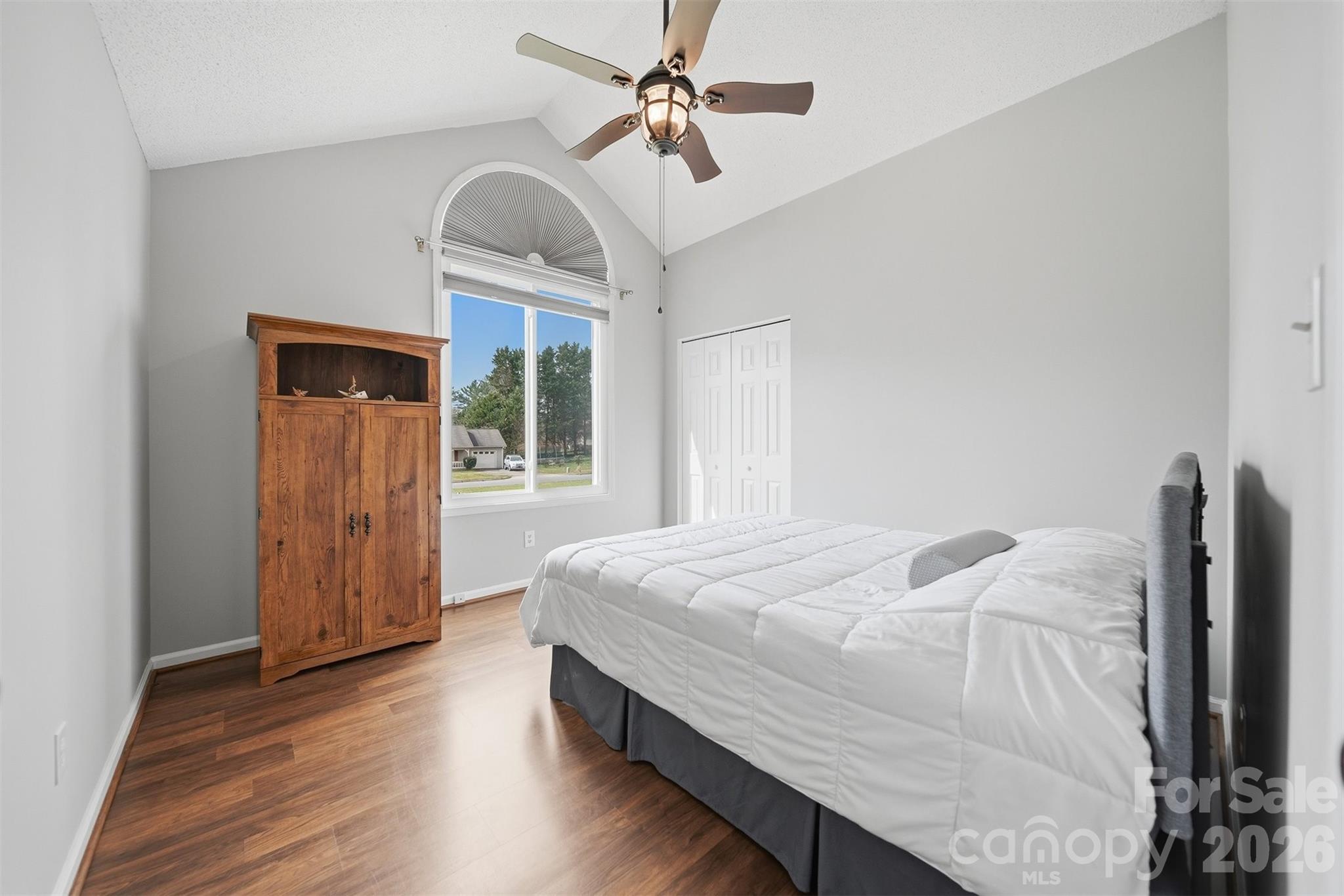 1951 19th Avenue Drive NE Unit: 27