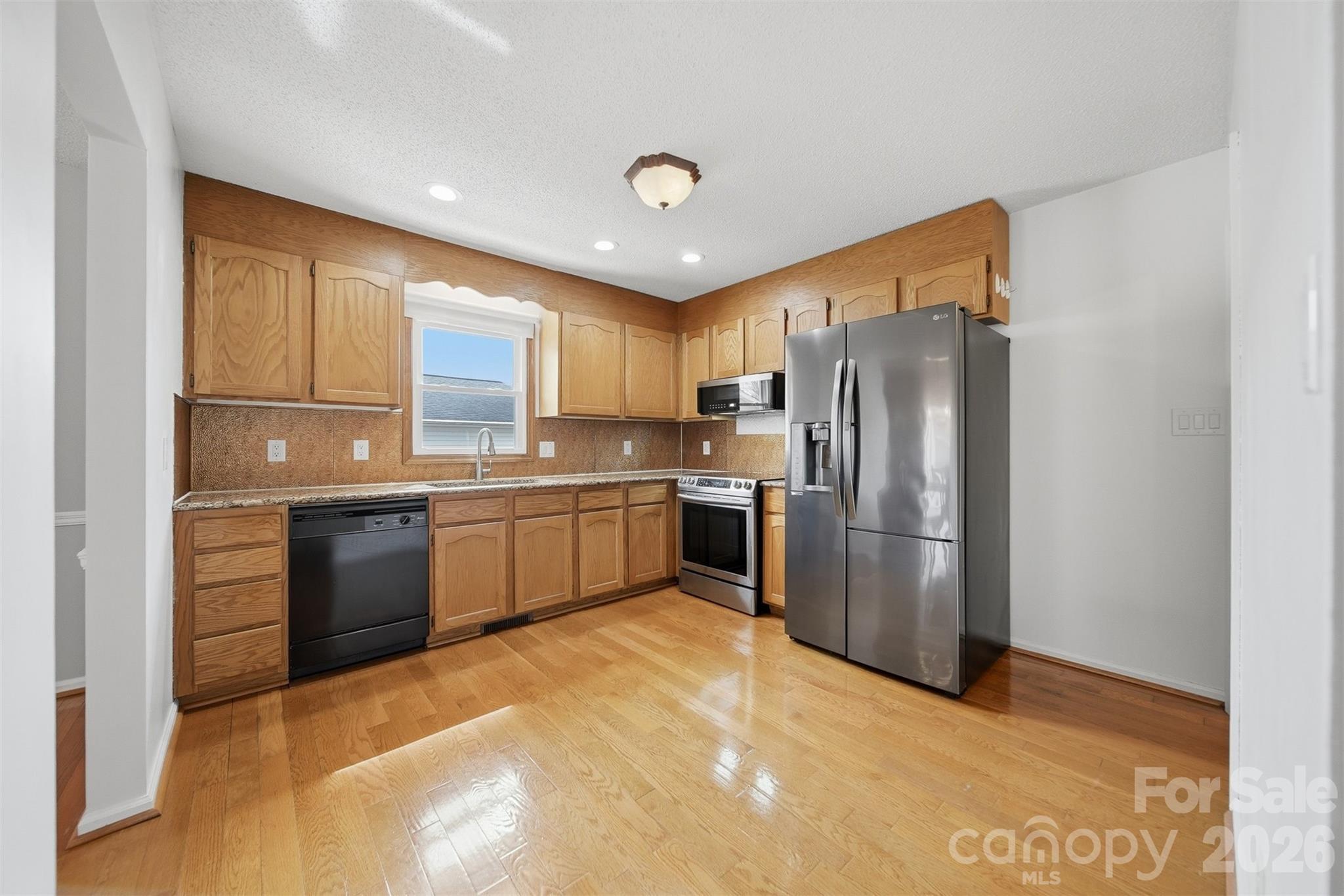 1951 19th Avenue Drive NE Unit: 27