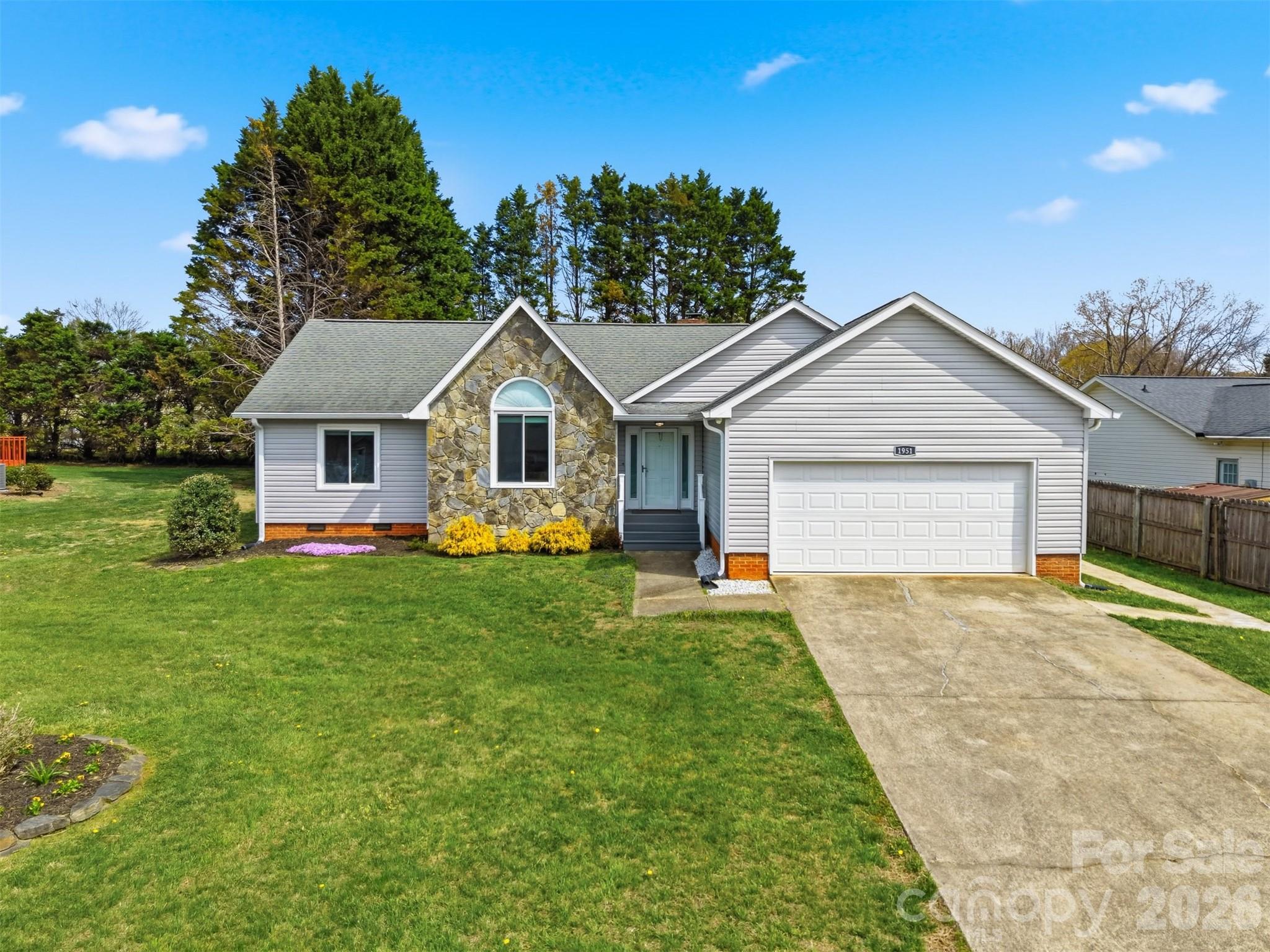 1951 19th Avenue Drive NE Unit: 27