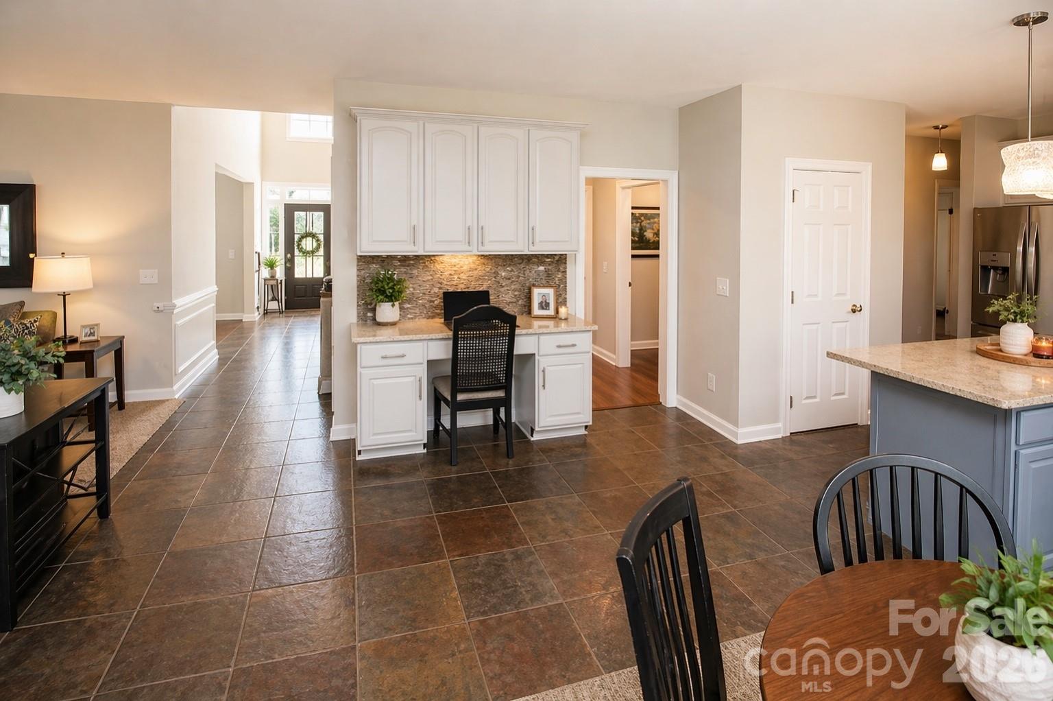 4600 Hanging Ivy Drive