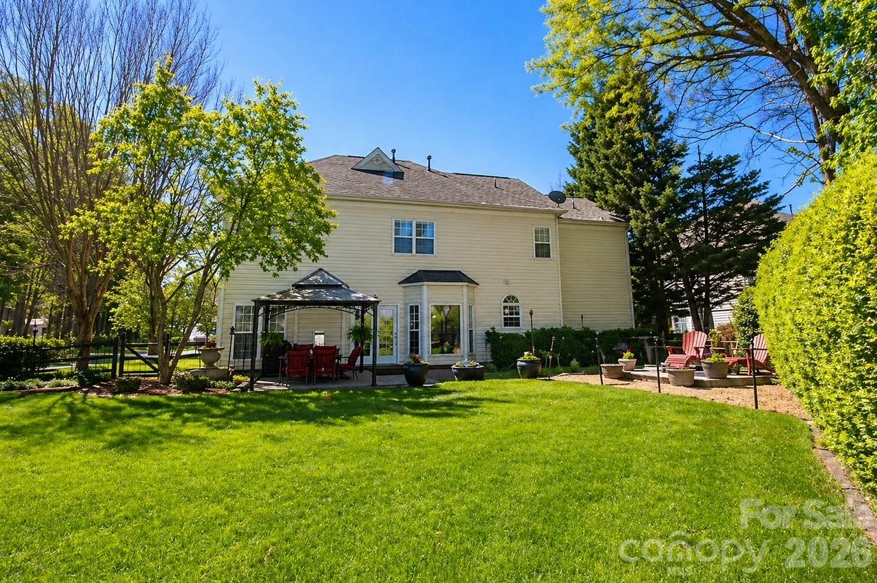 4600 Hanging Ivy Drive
