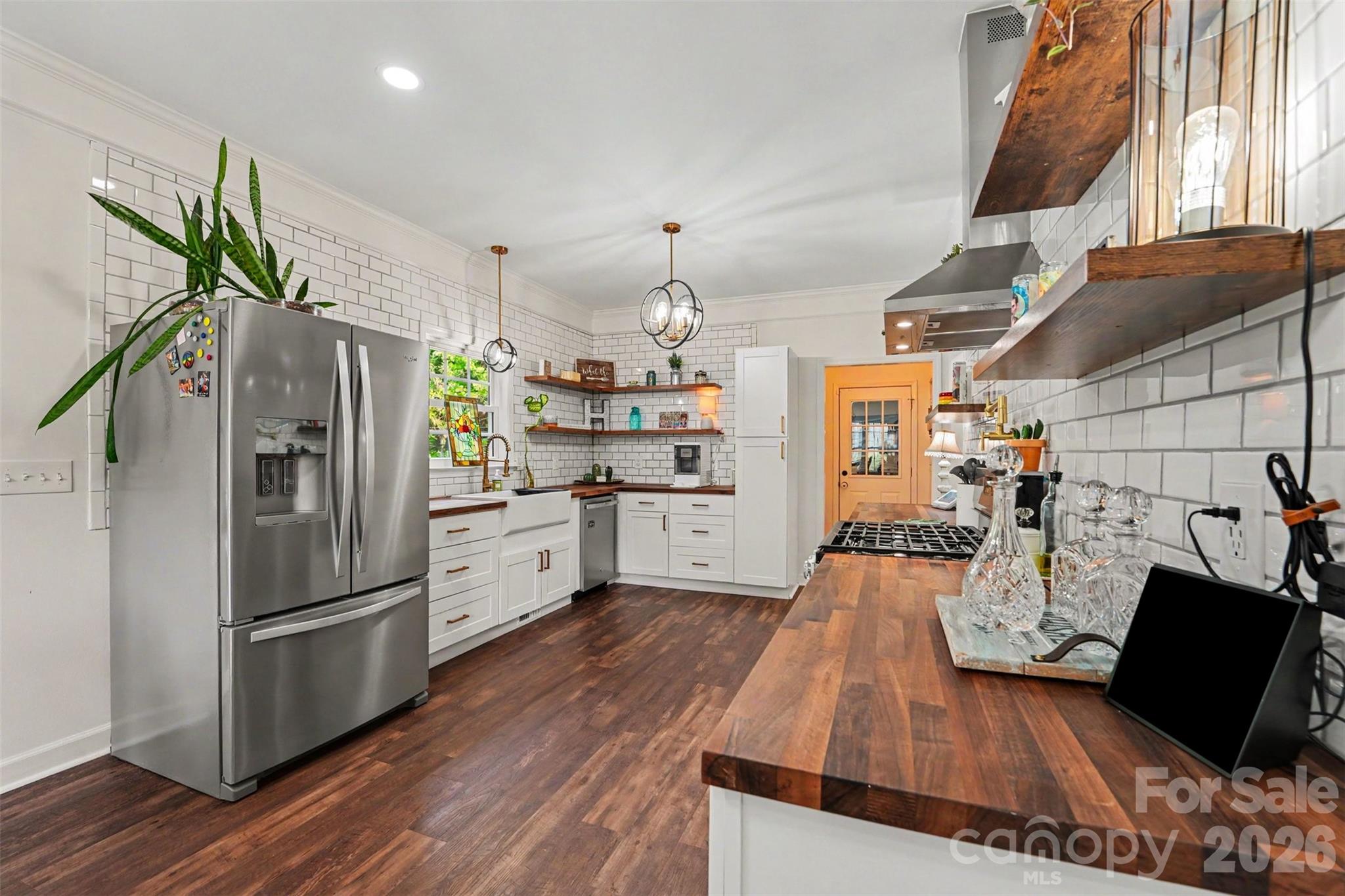 2272 Crosstrail Ridge