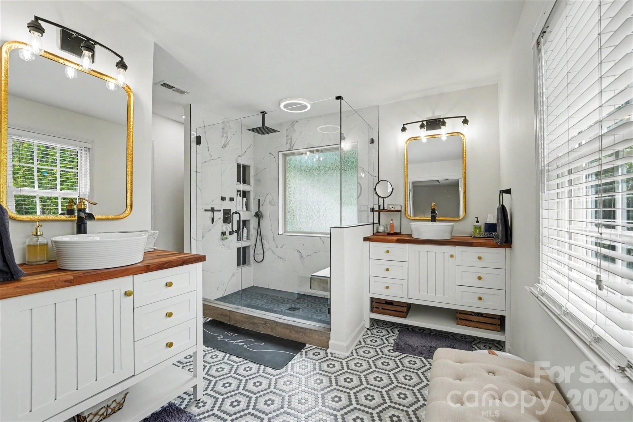 2272 Crosstrail Ridge