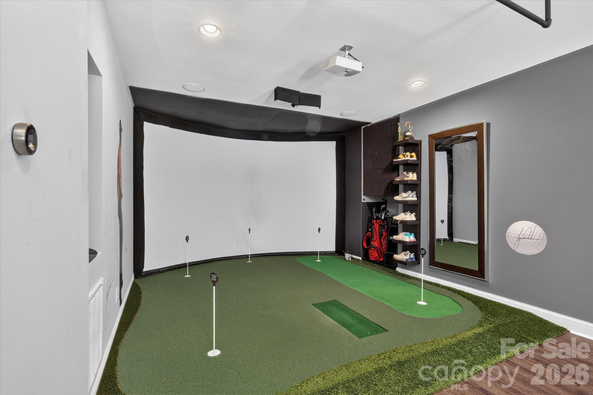 8801 Nellie Lane