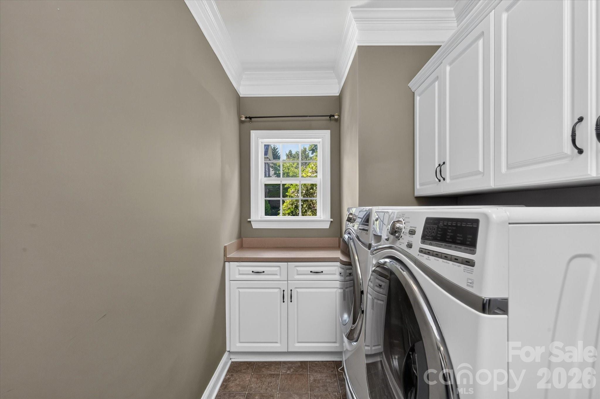 8801 Nellie Lane