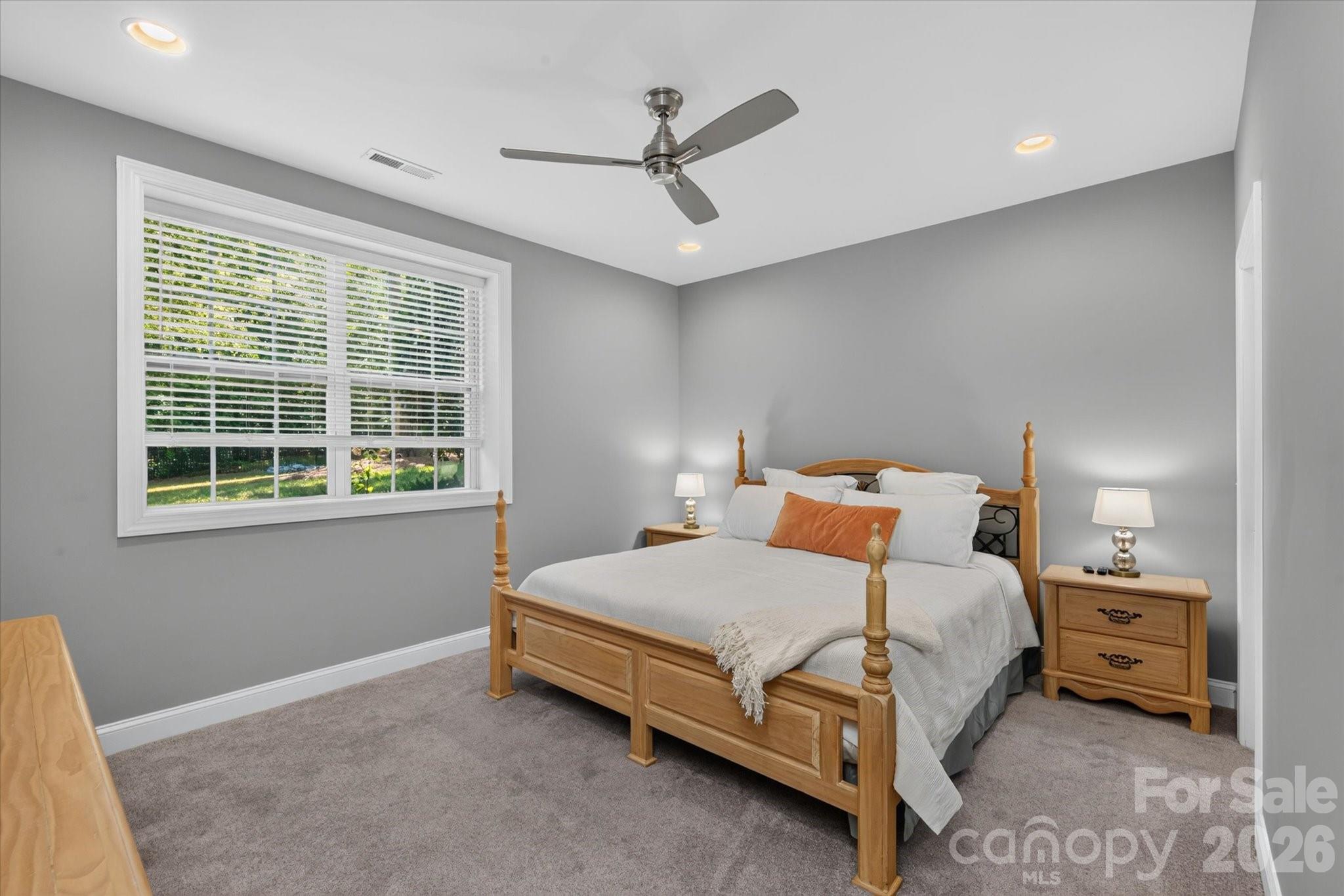 8801 Nellie Lane