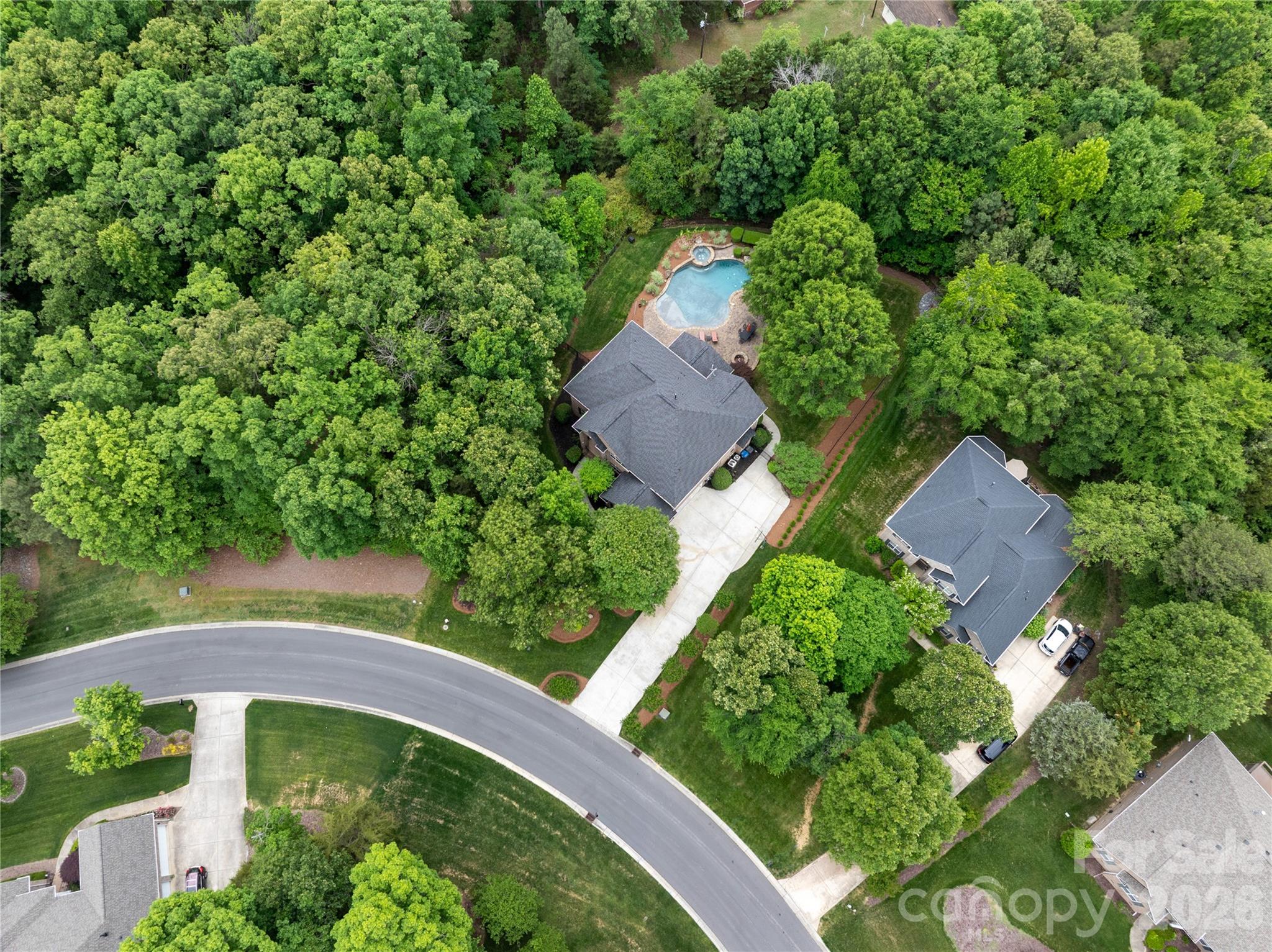 8801 Nellie Lane