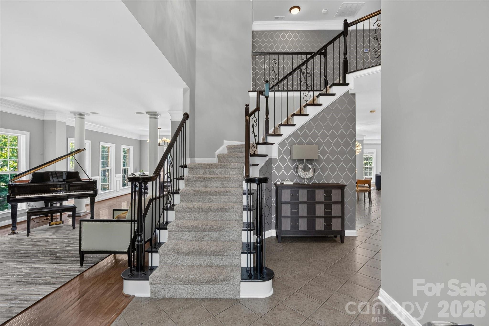 8801 Nellie Lane