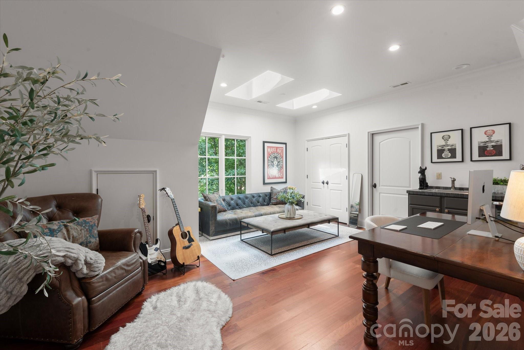 3603 Hennessy Place