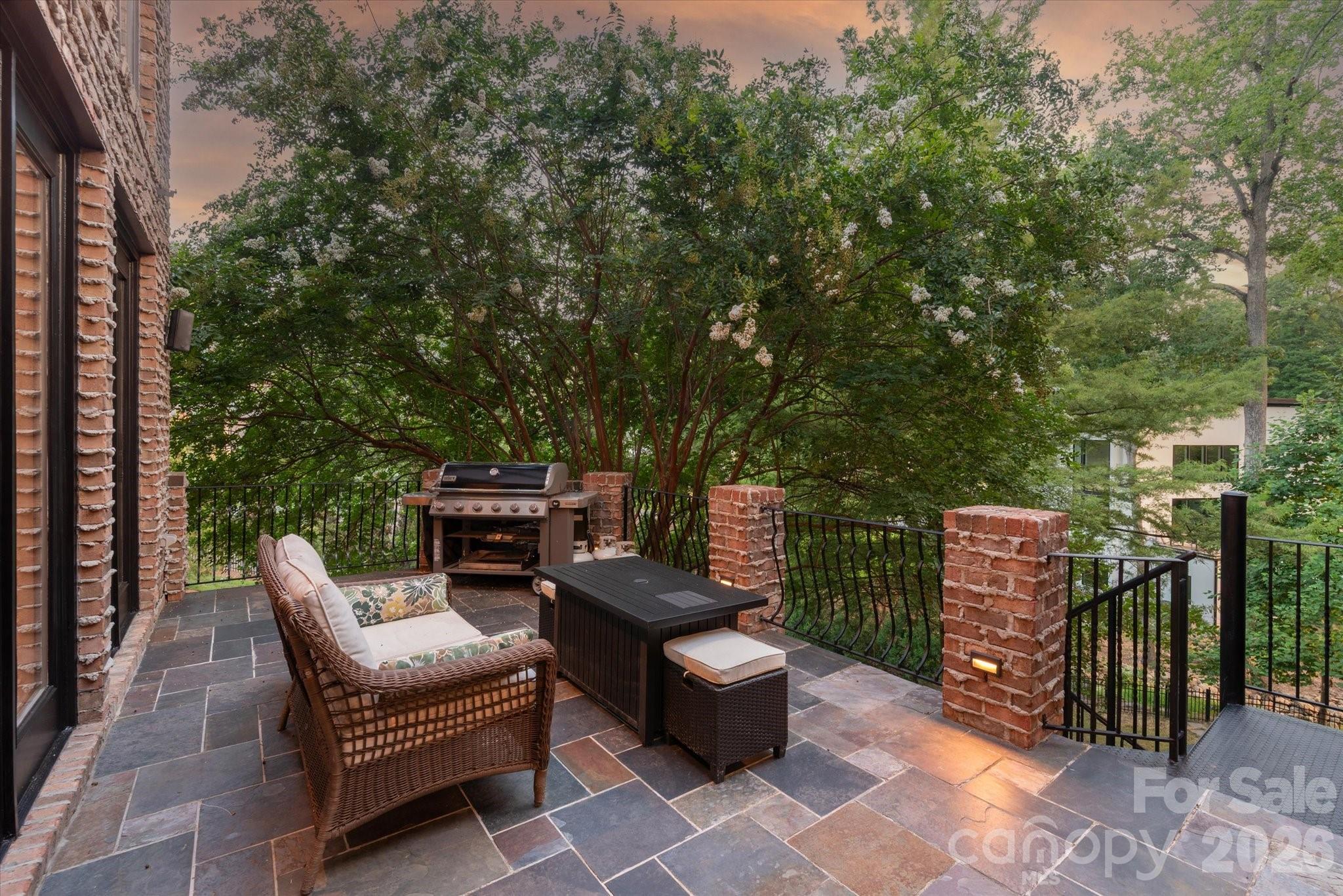 3603 Hennessy Place