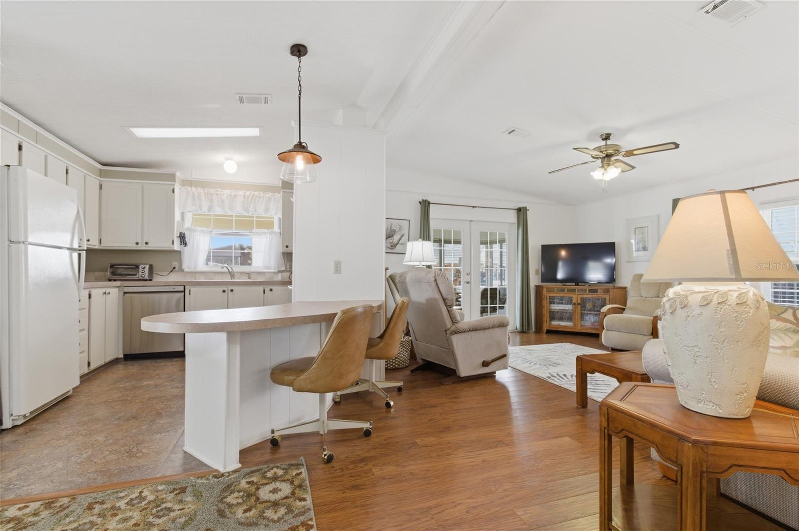 5533 REGAL WAY